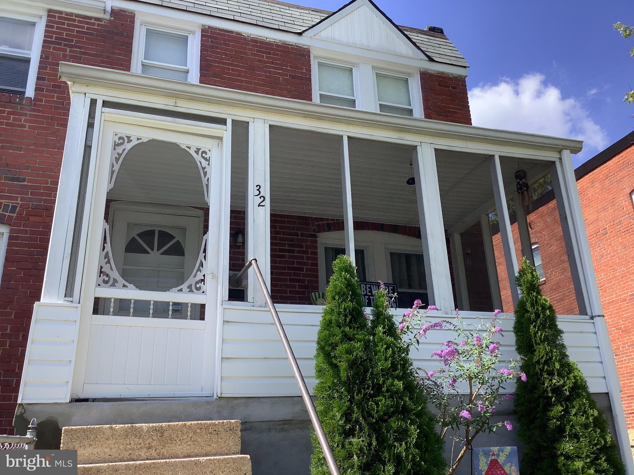 METROPOLITAN HOMES - Residential