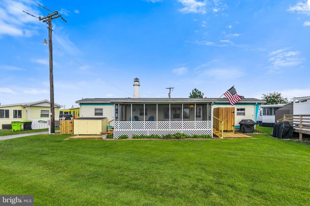 Photo of 39934 W Oliver Circle, FENWICK ISLAND, DE 19944 (MLS # DESU2119458)