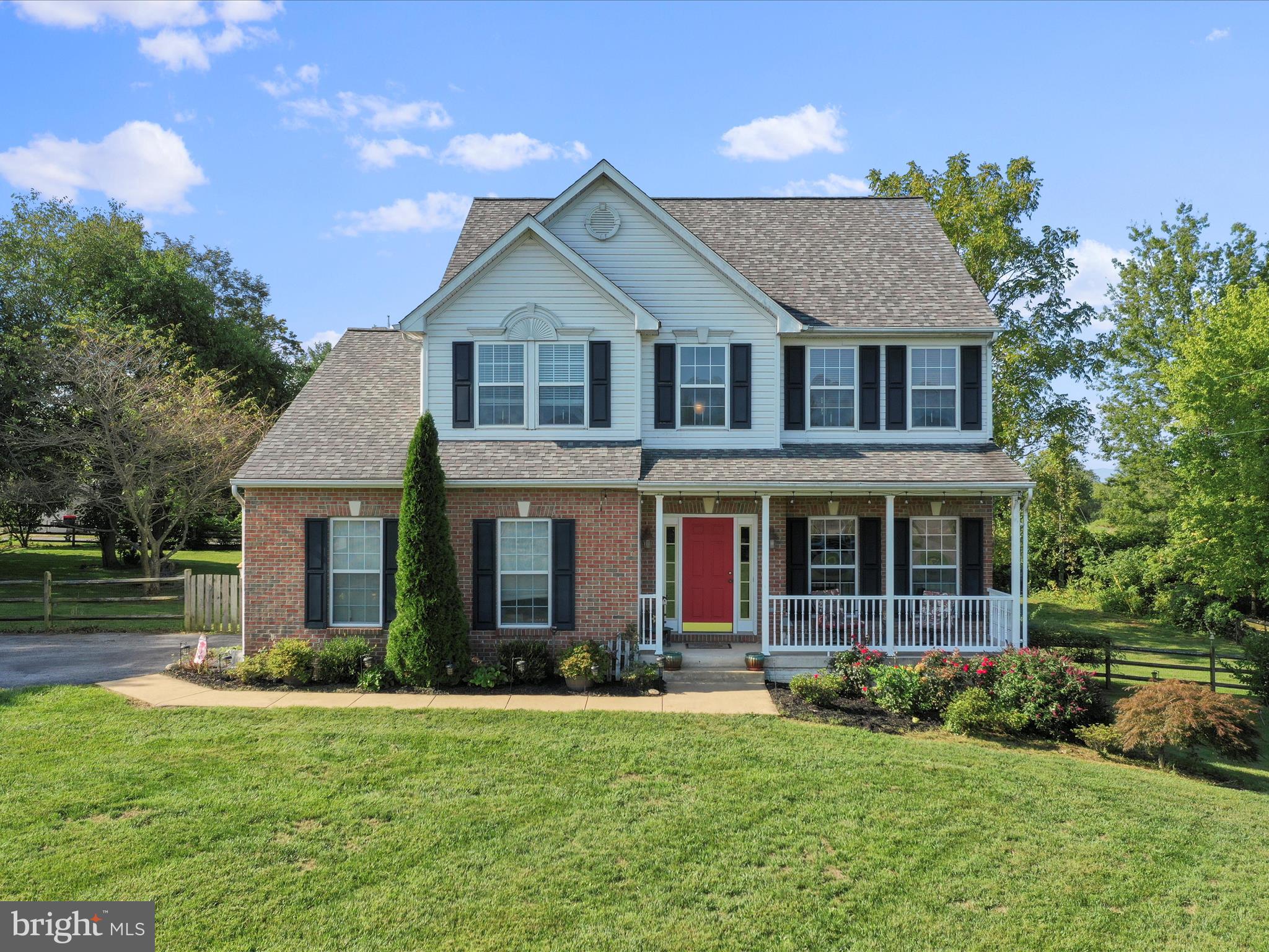 TWIN ACRES - Residential