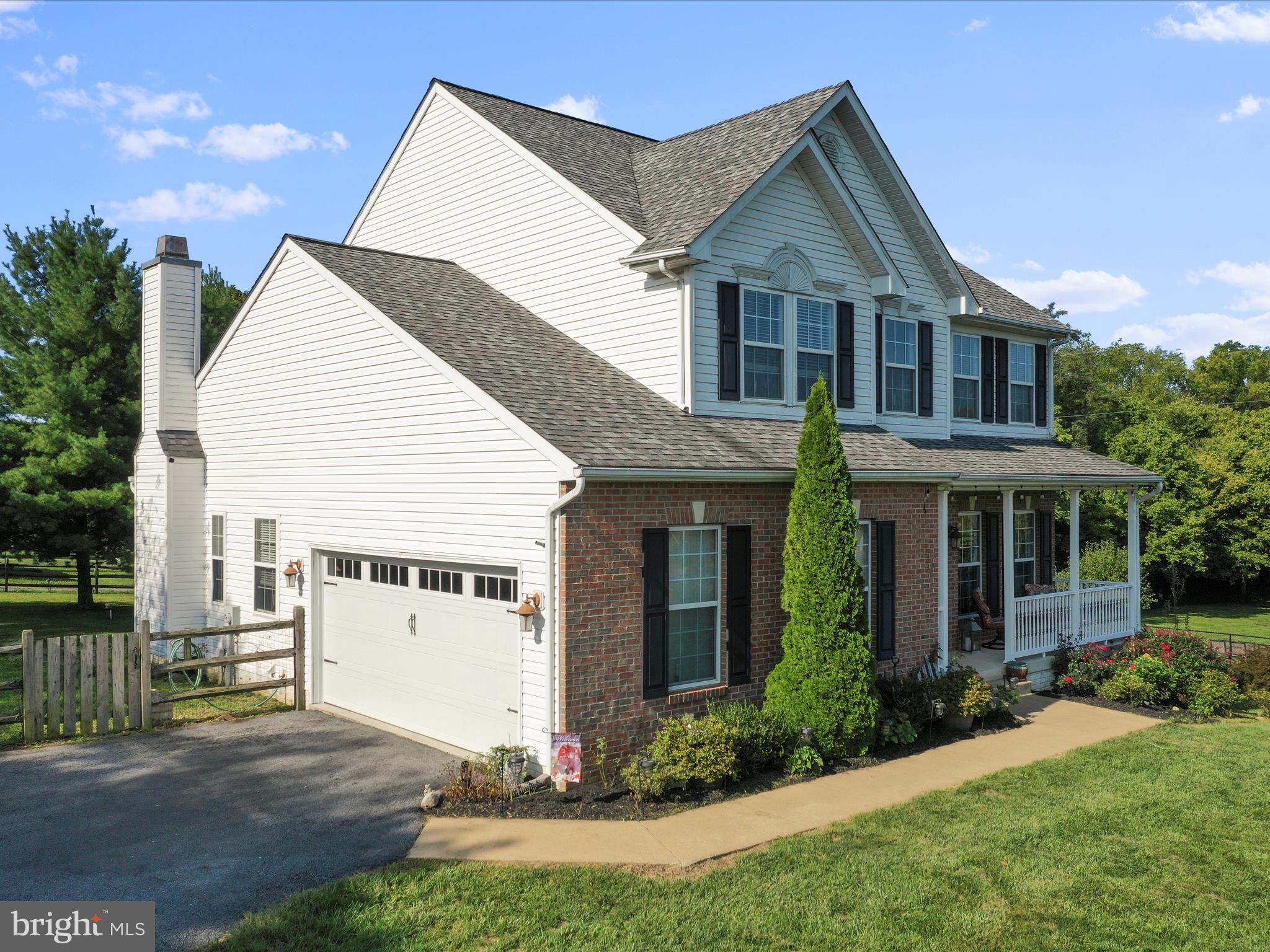 TWIN ACRES - Residential