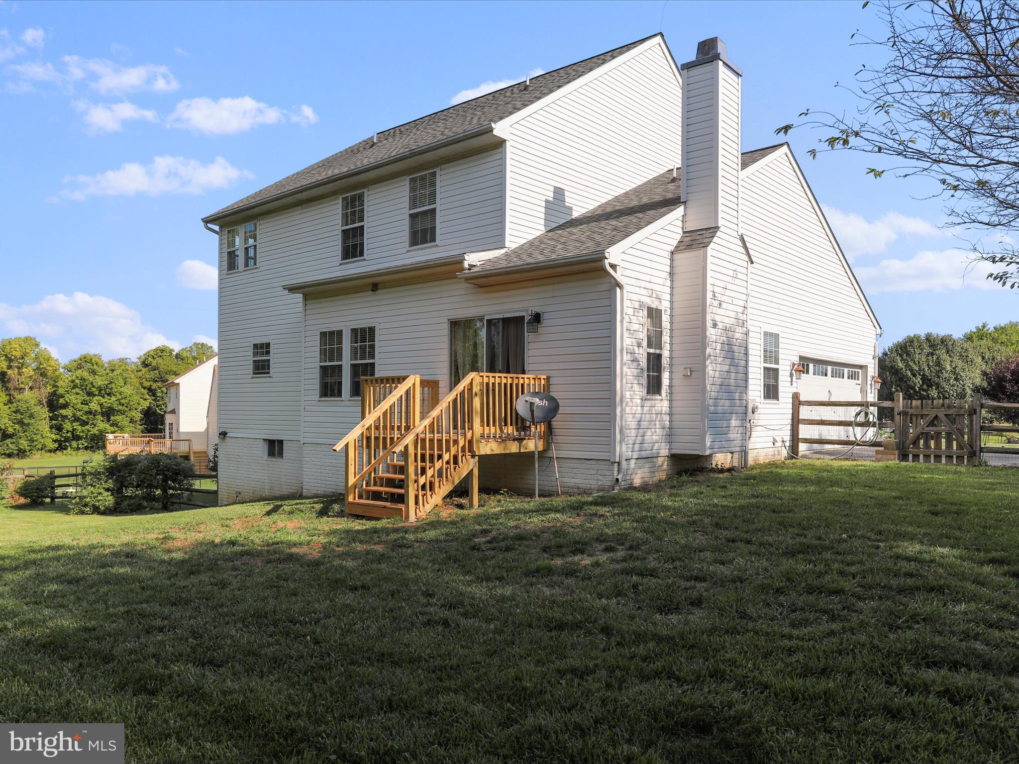 TWIN ACRES - Residential