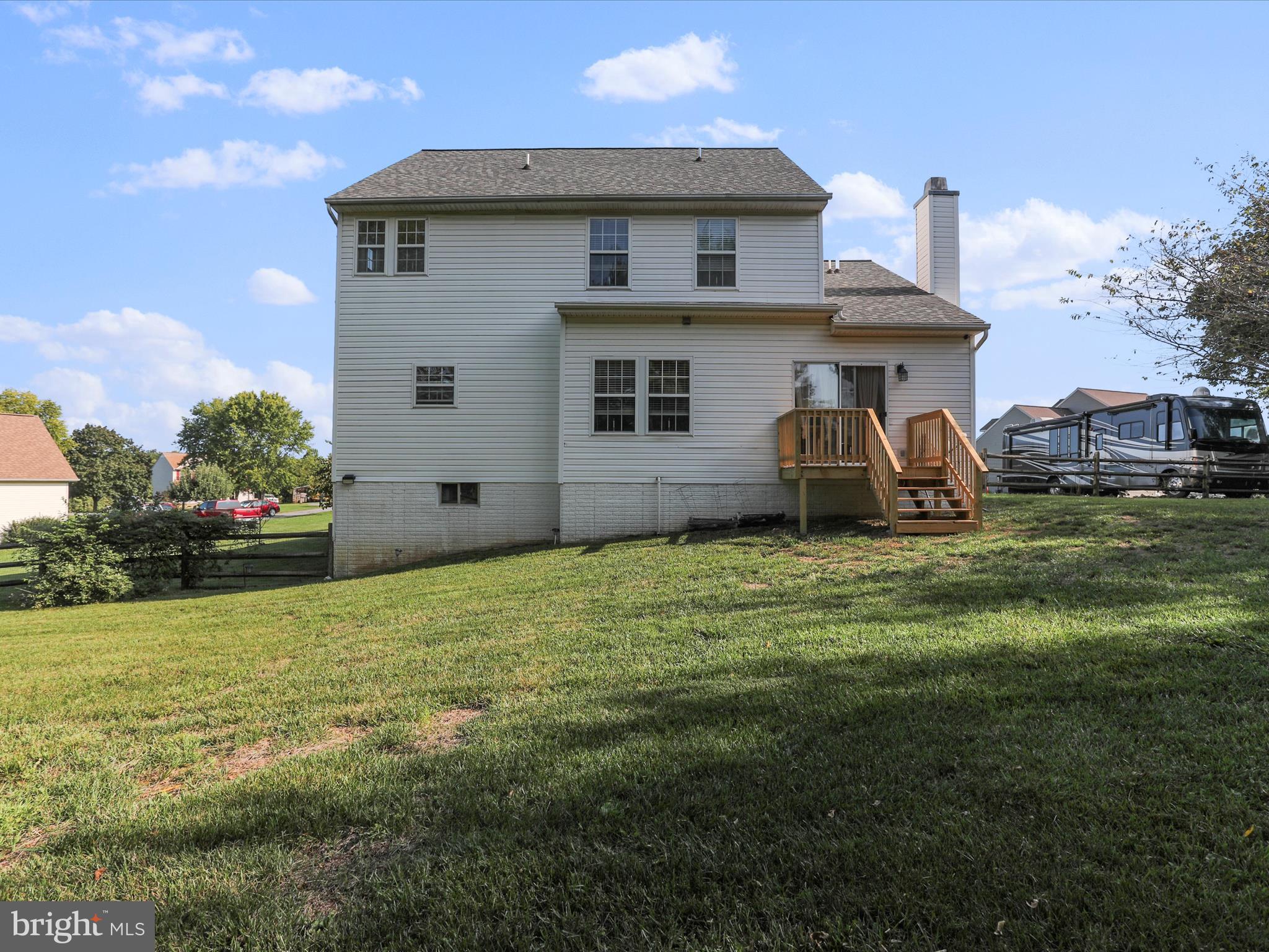 TWIN ACRES - Residential