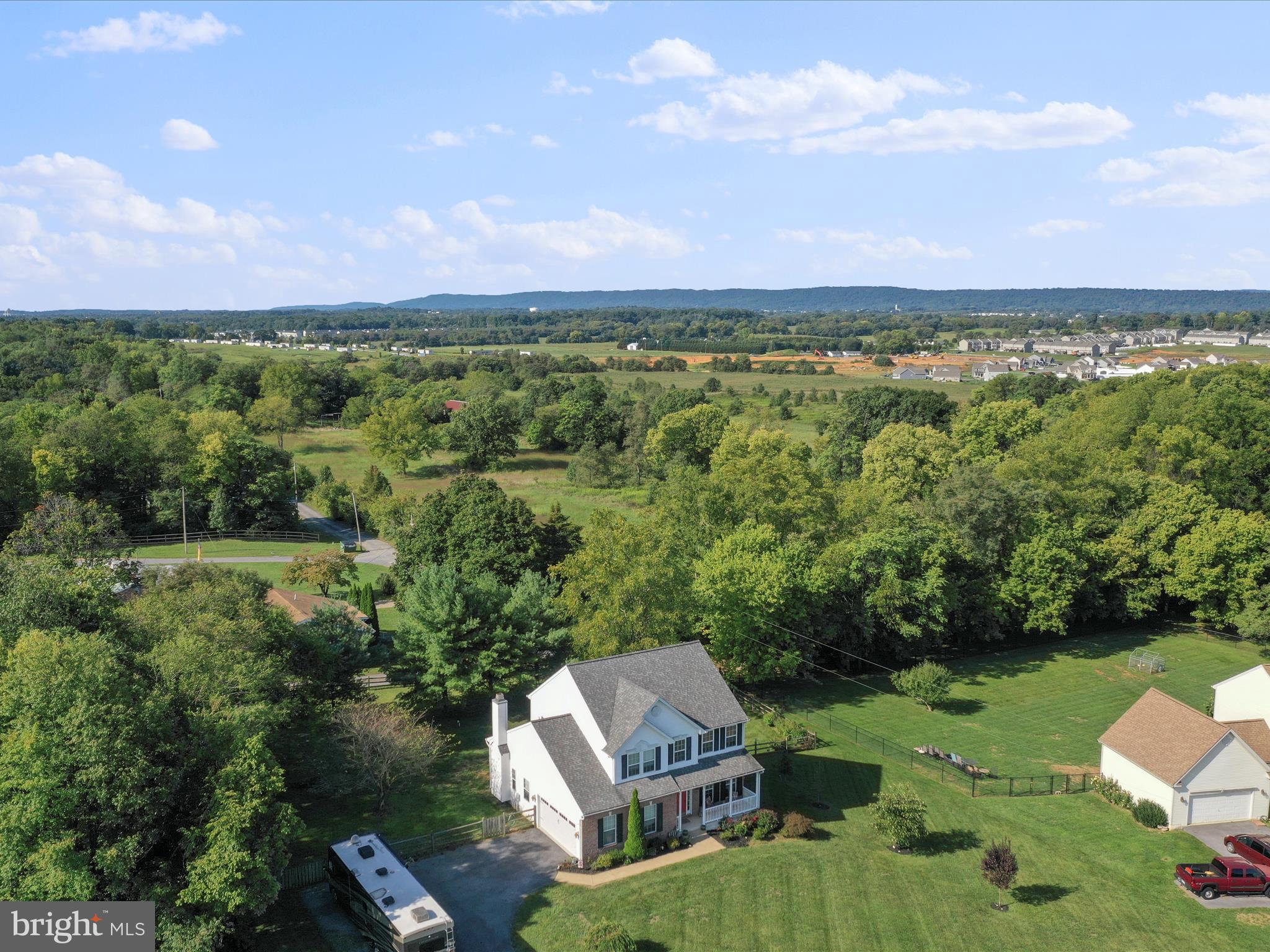 TWIN ACRES - Residential