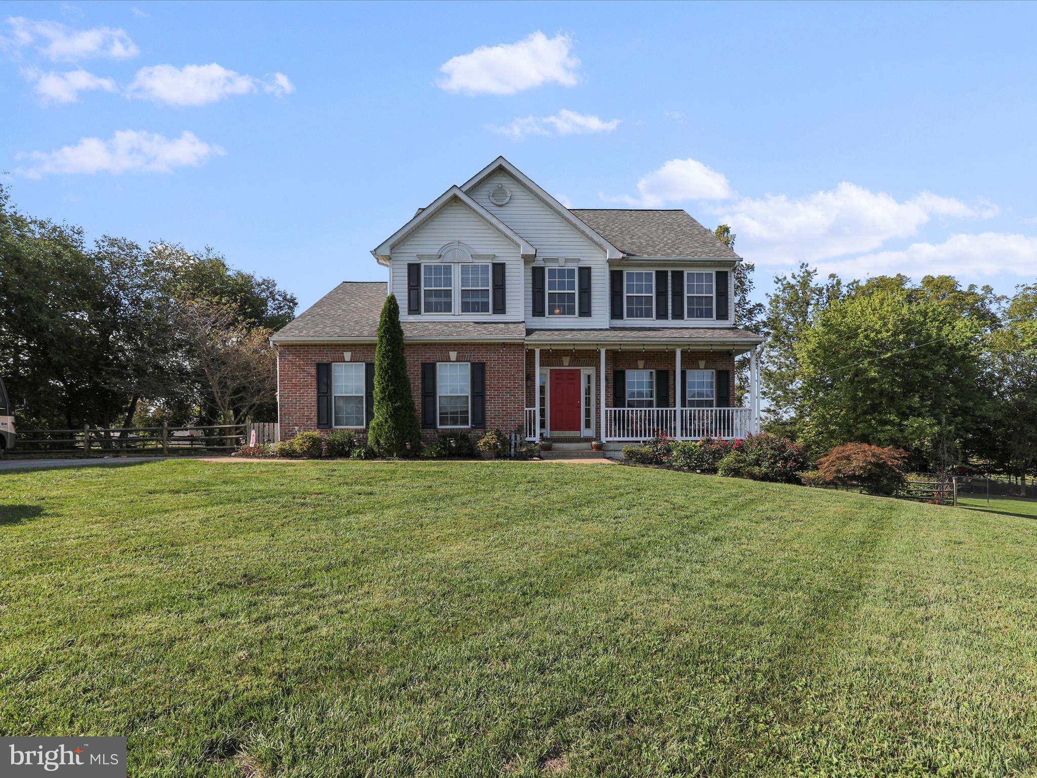 TWIN ACRES - Residential