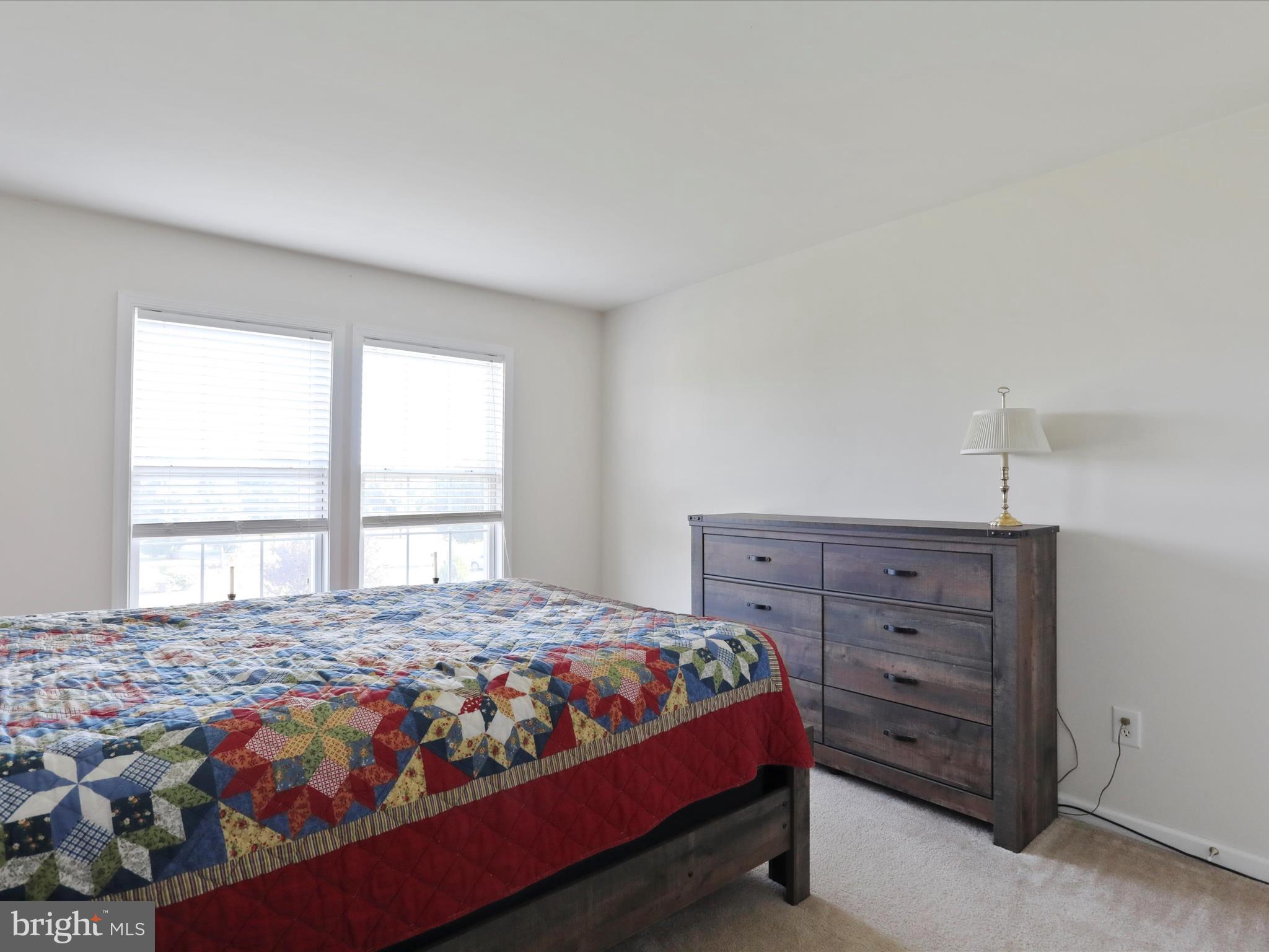 TWIN ACRES - Residential