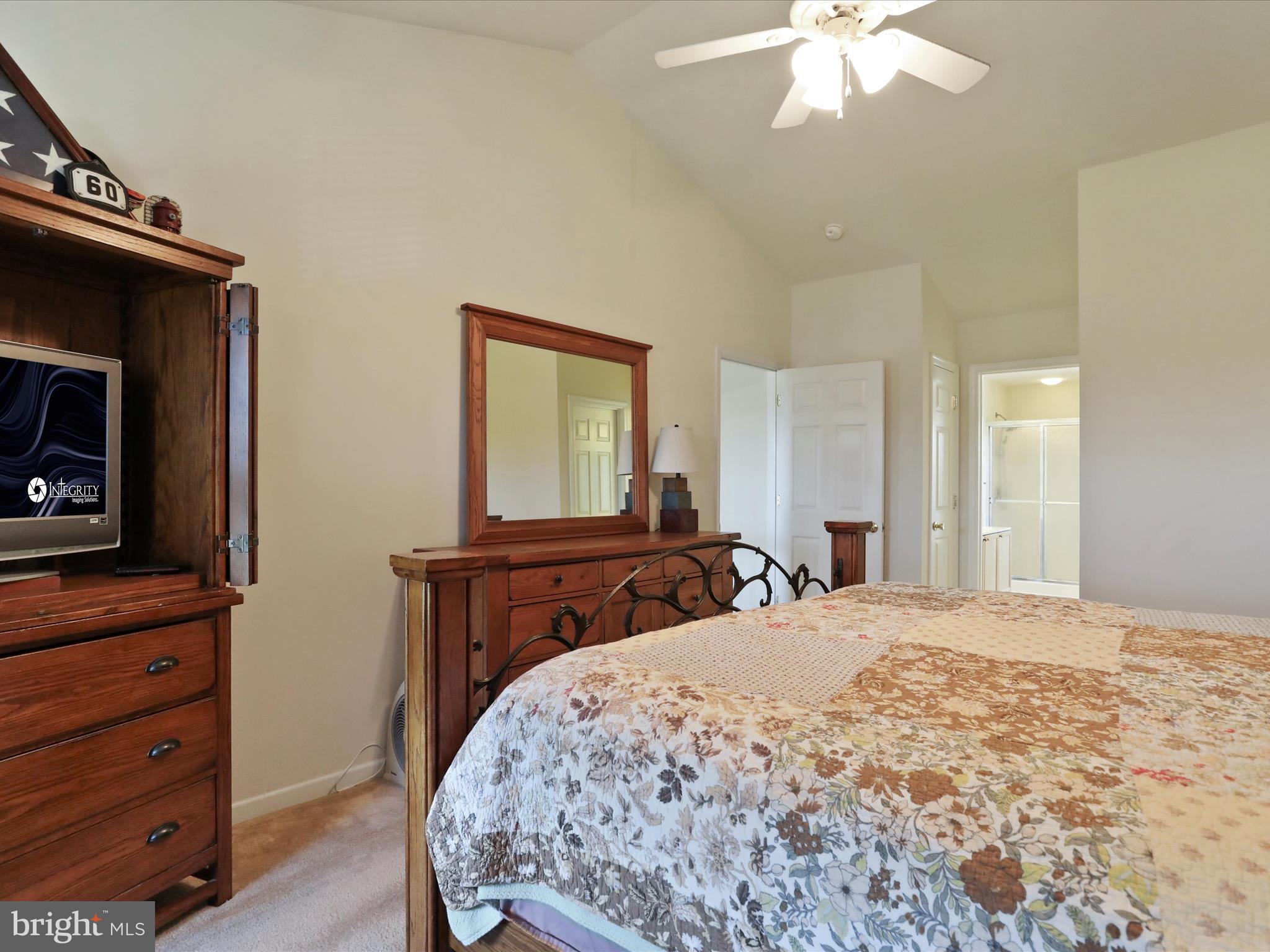 TWIN ACRES - Residential