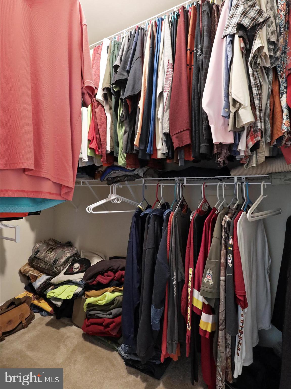 TWIN ACRES - Residential