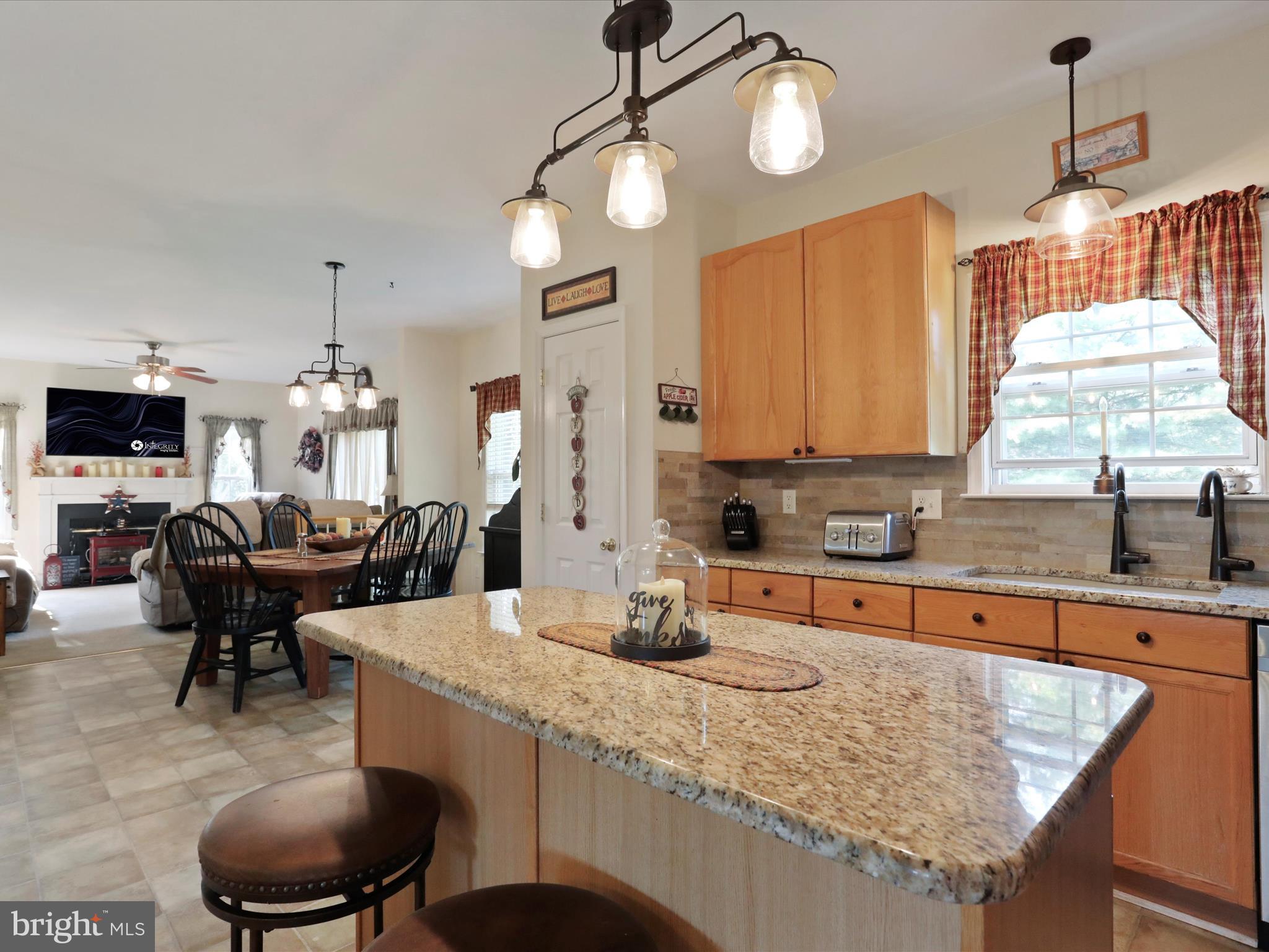 TWIN ACRES - Residential