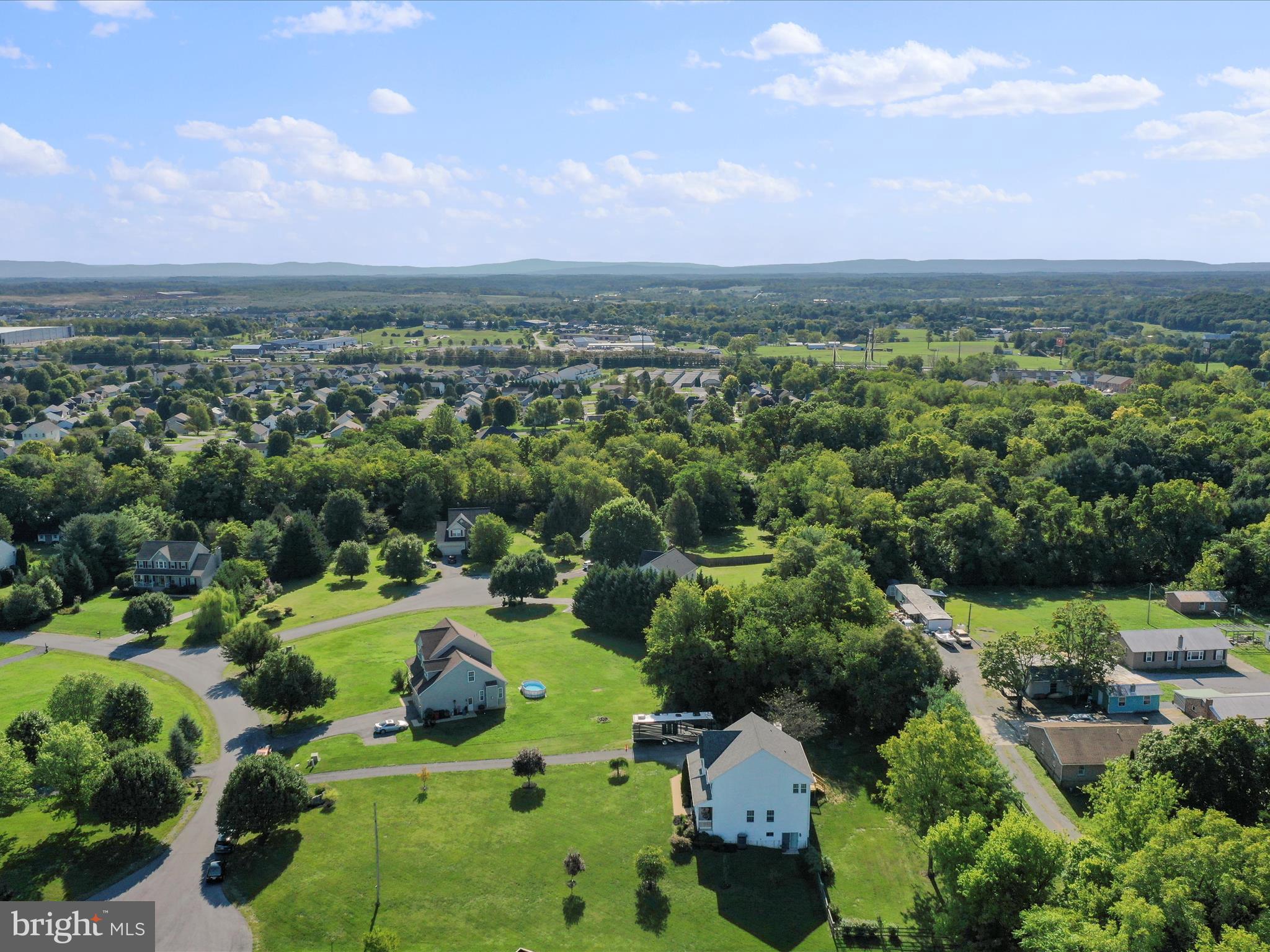 TWIN ACRES - Residential