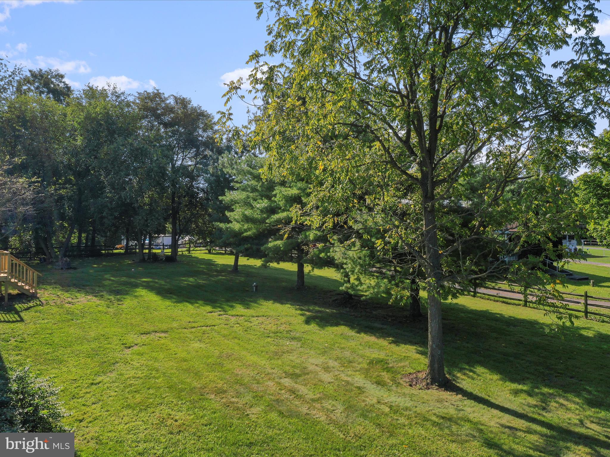 TWIN ACRES - Residential