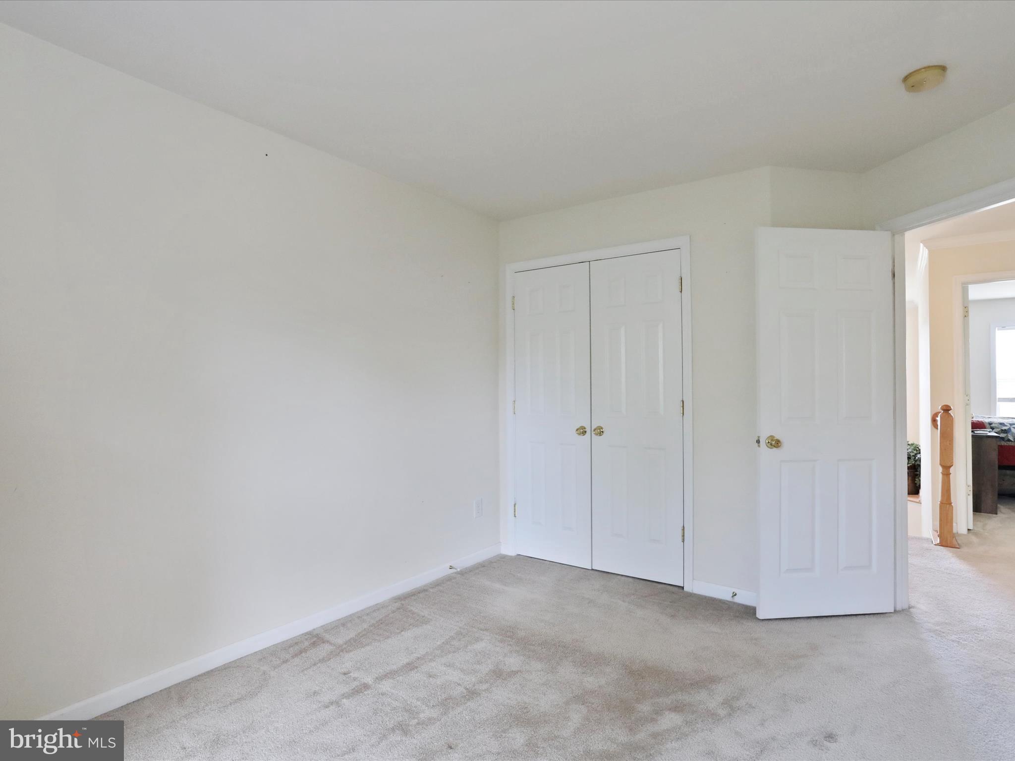 TWIN ACRES - Residential