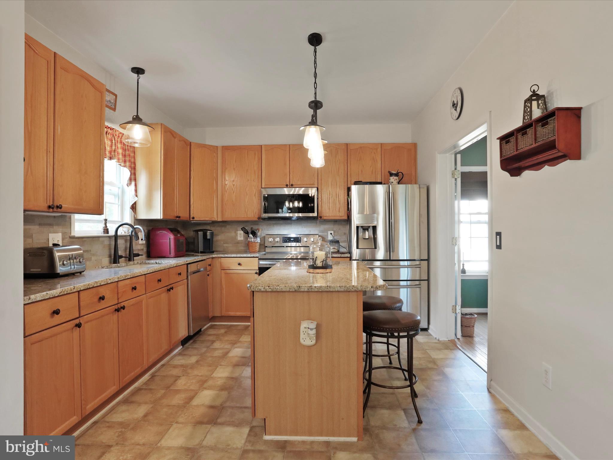 TWIN ACRES - Residential