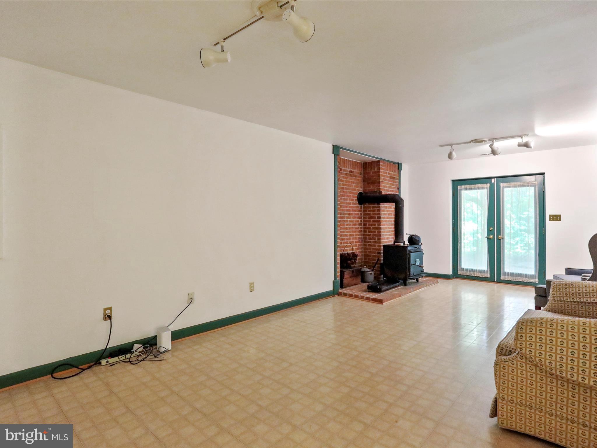 SHENANDOAH OVERLOOK - Residential