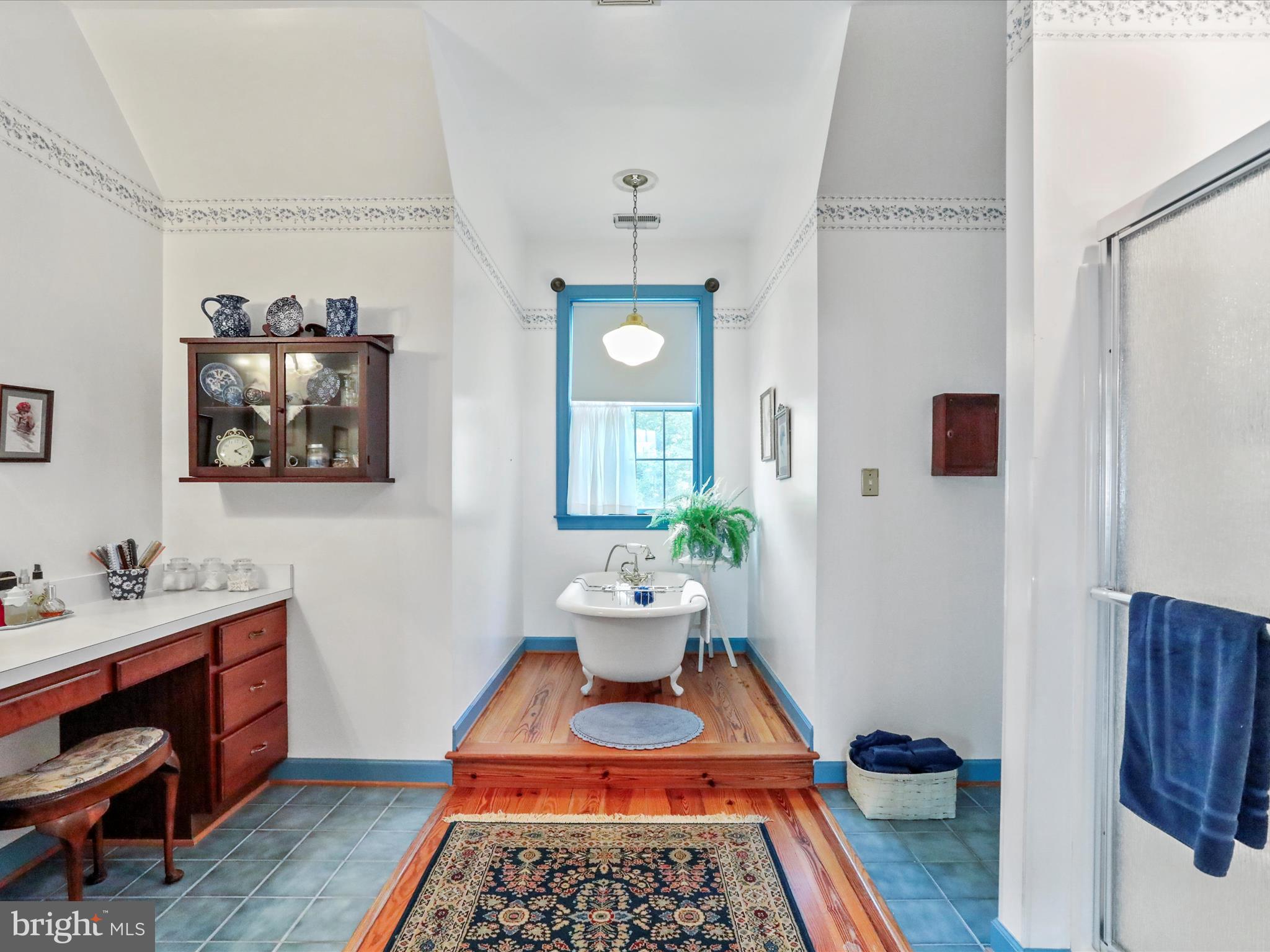 SHENANDOAH OVERLOOK - Residential