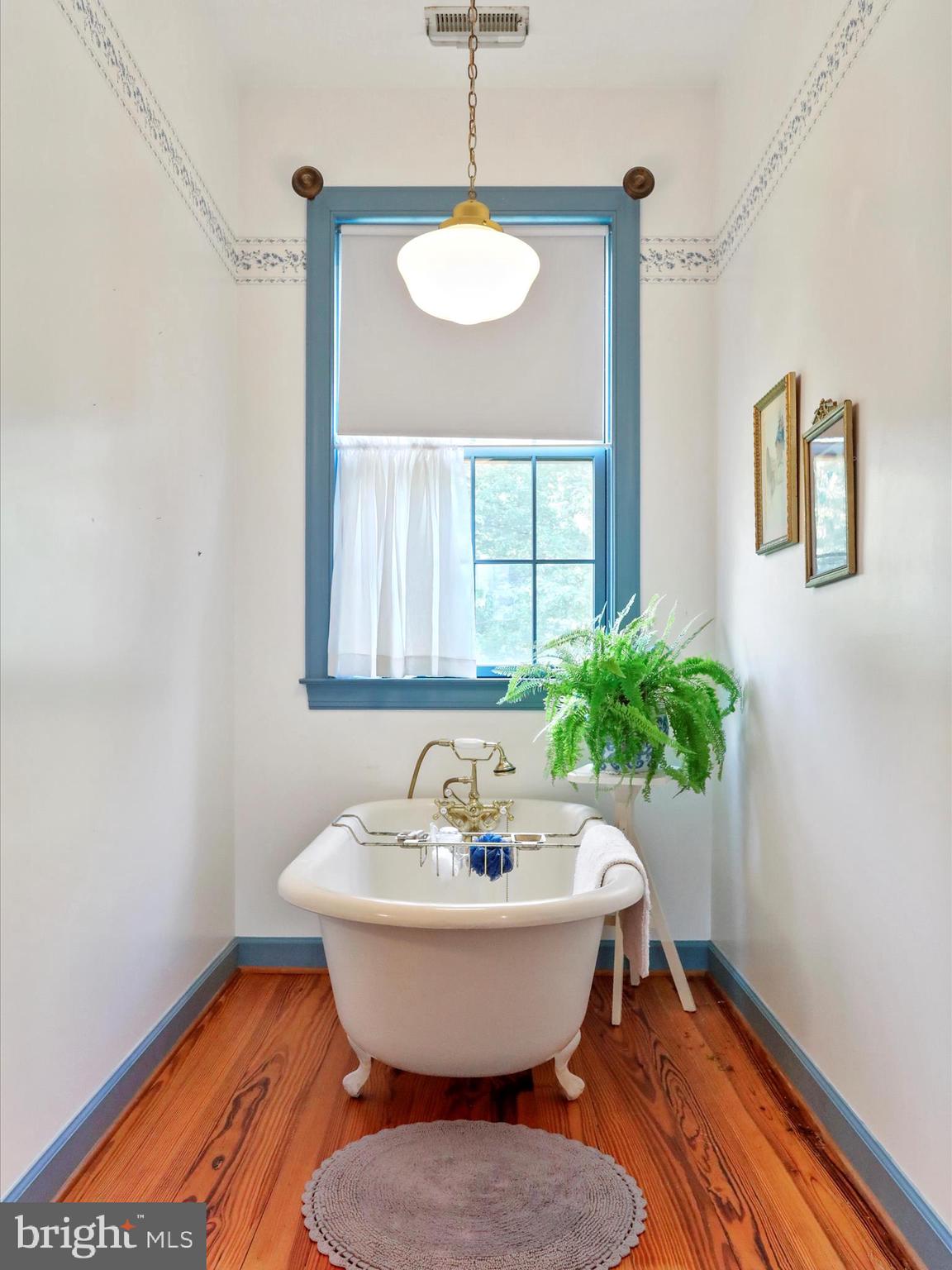 SHENANDOAH OVERLOOK - Residential