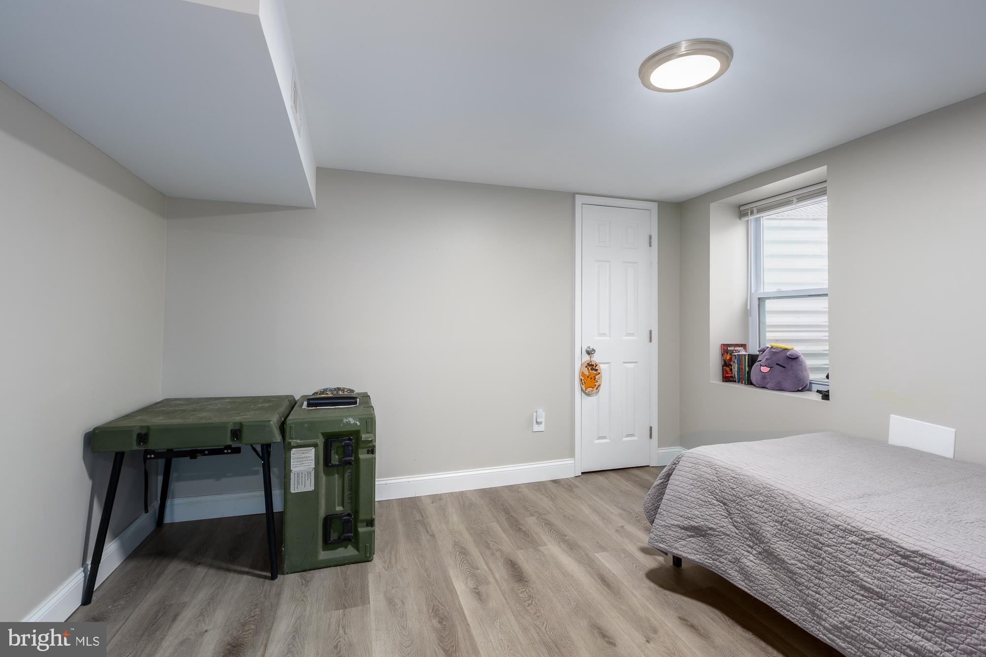 VIRGINIA HILLS - Residential