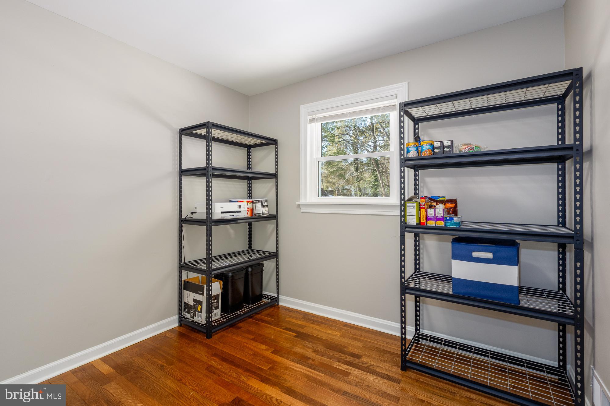 VIRGINIA HILLS - Residential