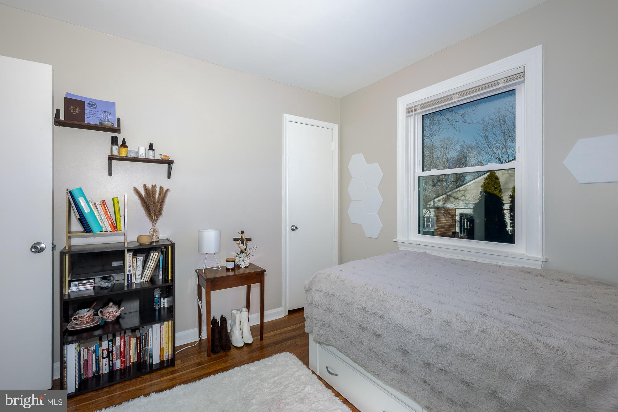 VIRGINIA HILLS - Residential