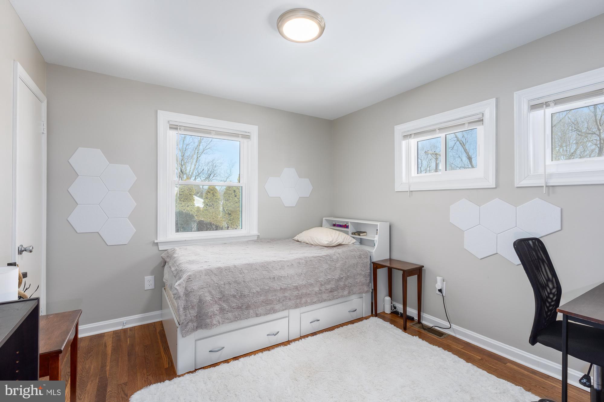 VIRGINIA HILLS - Residential