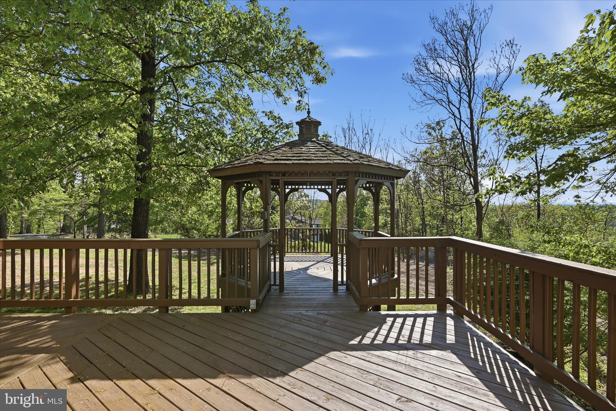 SHANNONDALE - Residential