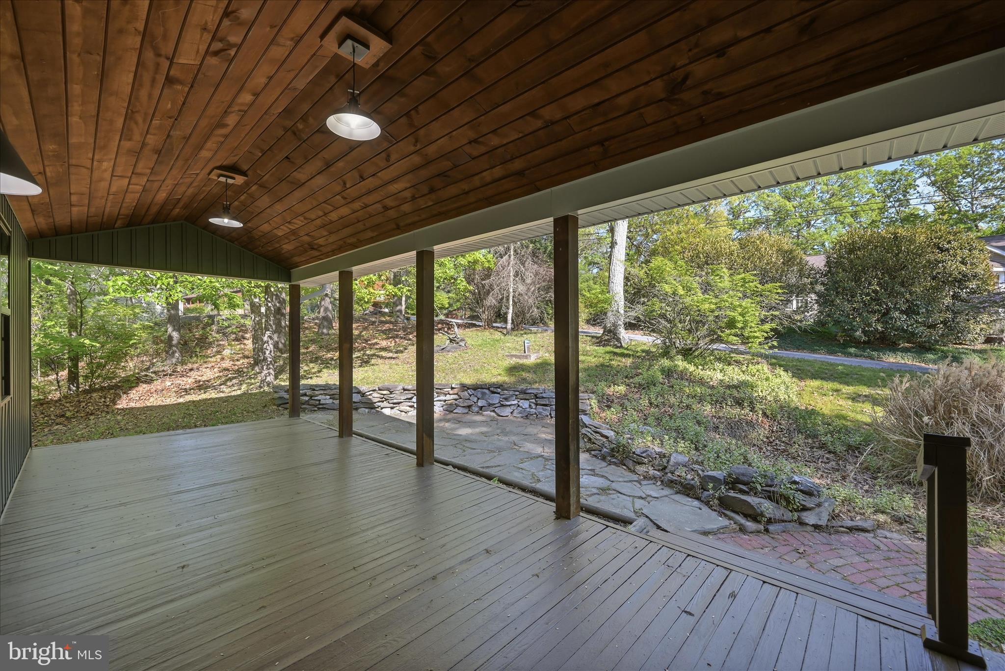 SHANNONDALE - Residential