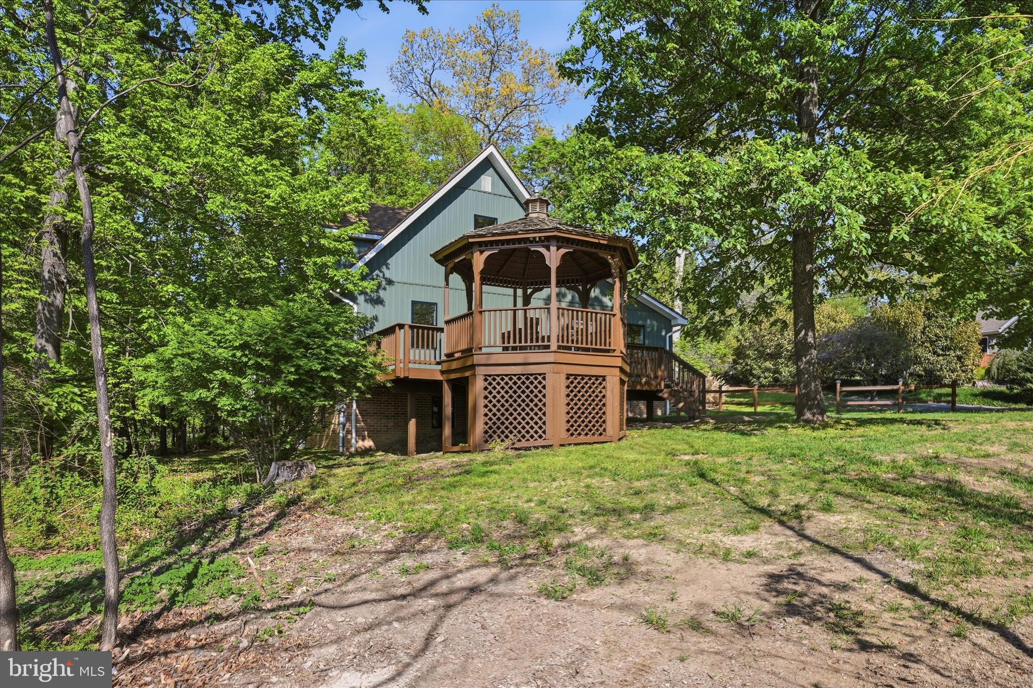 SHANNONDALE - Residential