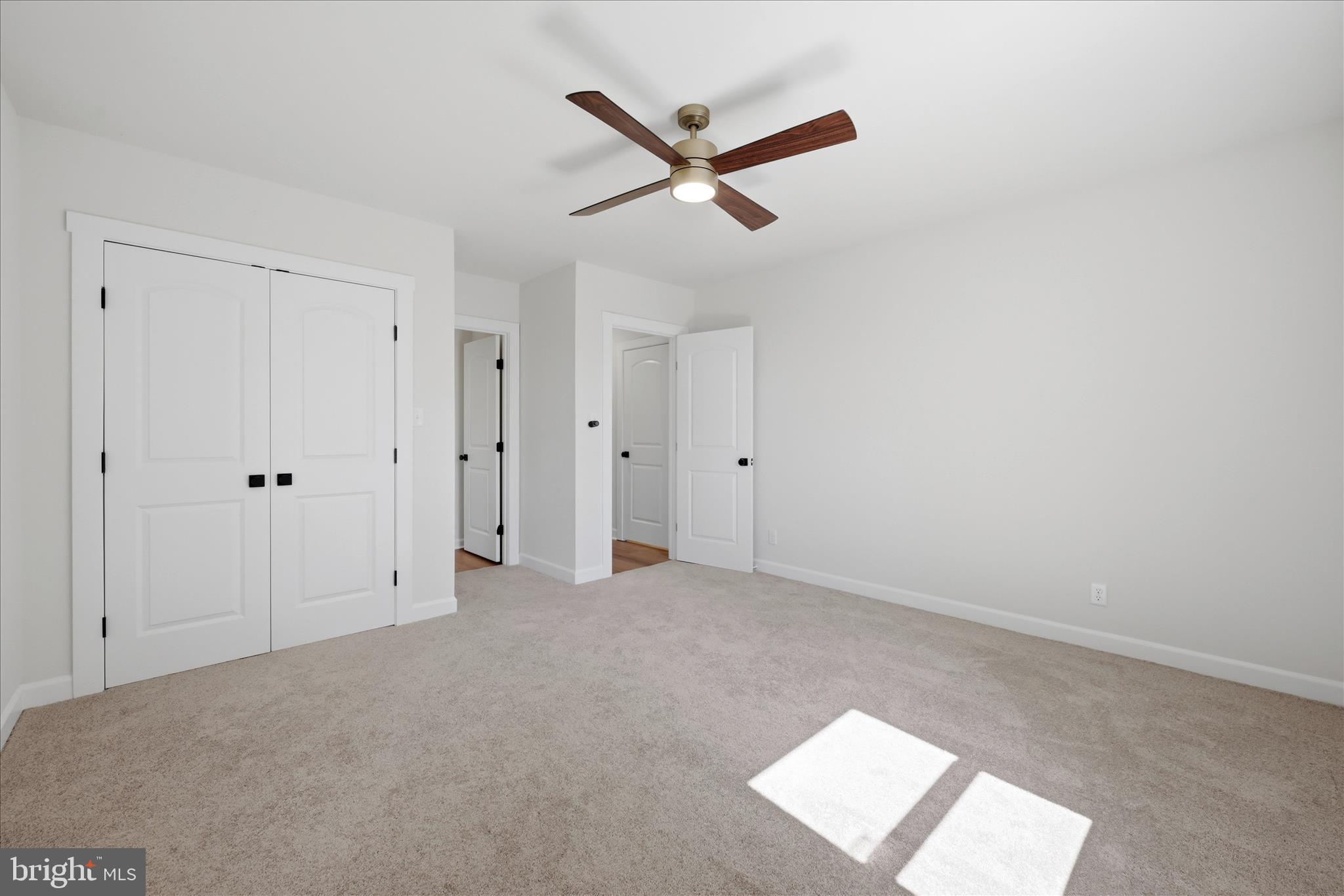 SHANNONDALE - Residential