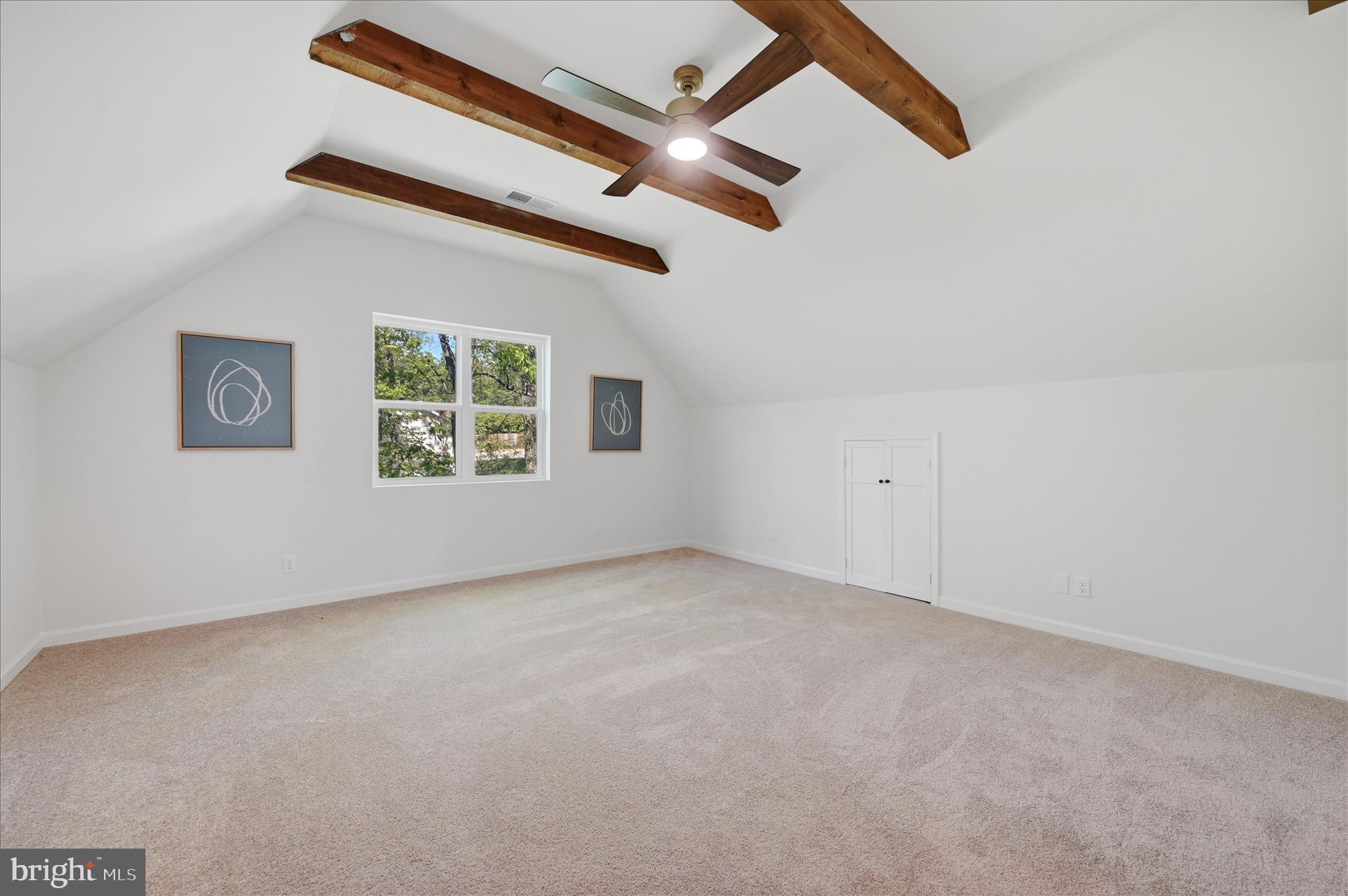 SHANNONDALE - Residential