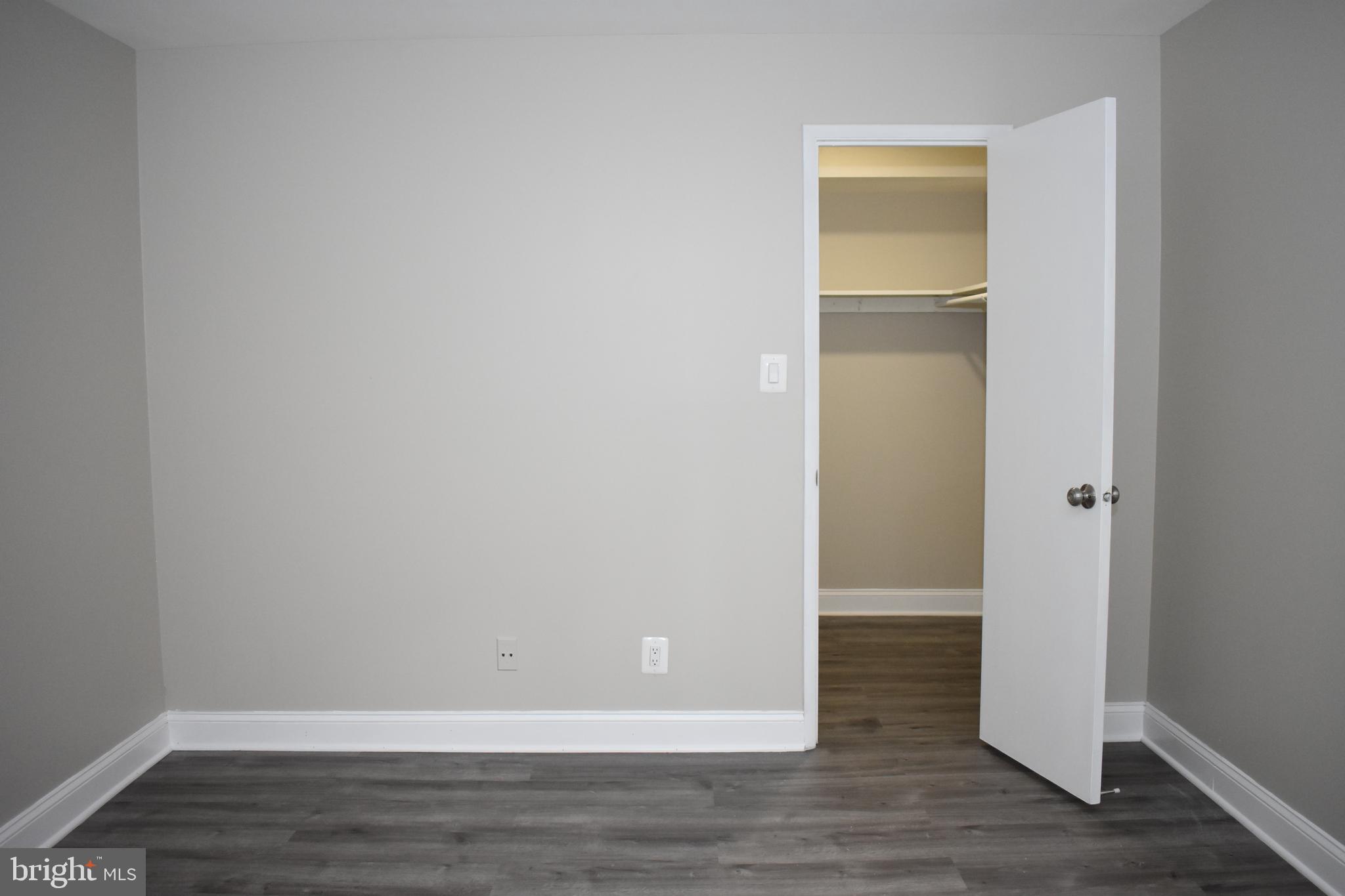 AMERICANA CENTRE - Residential Lease