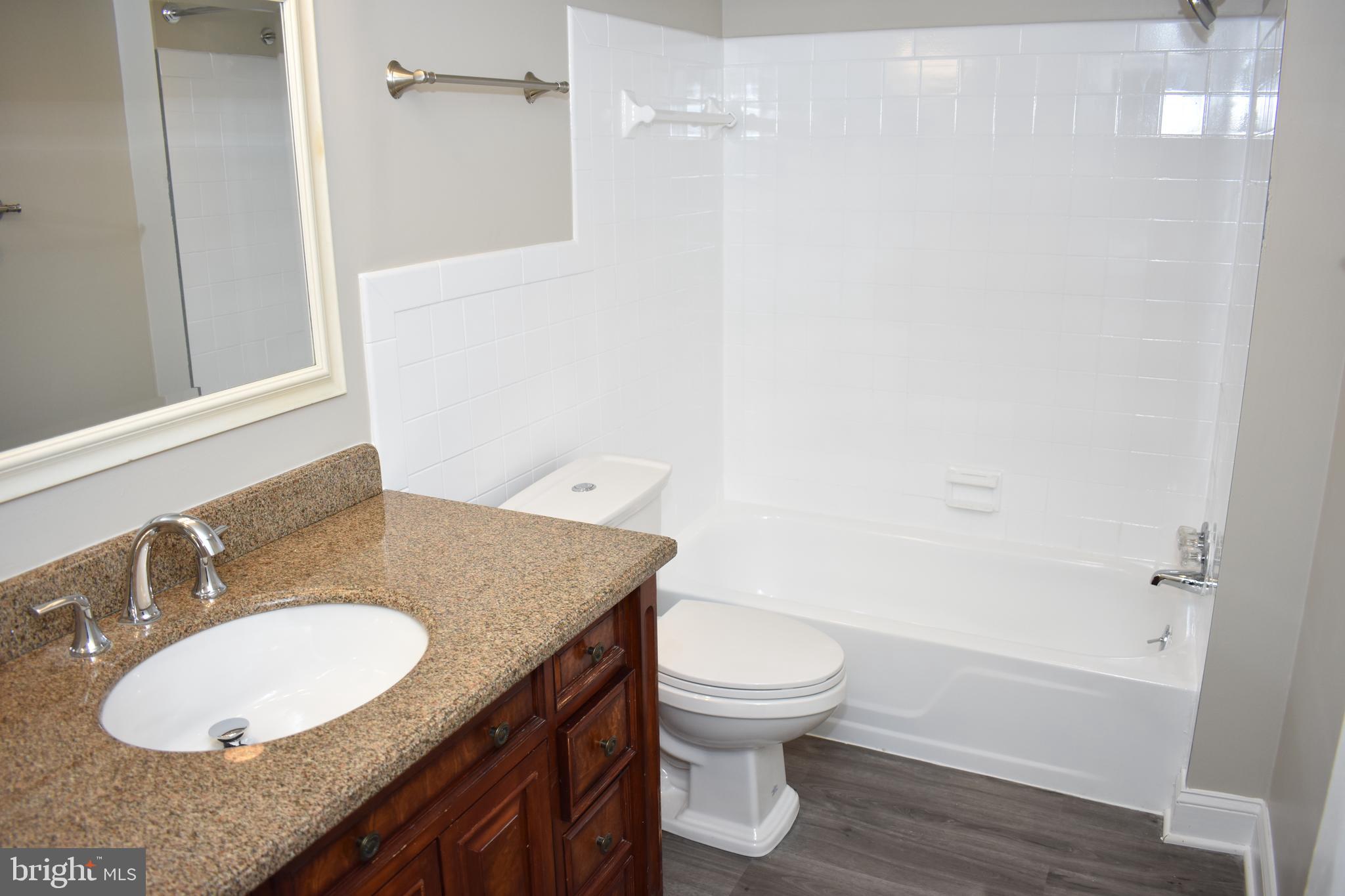 AMERICANA CENTRE - Residential Lease