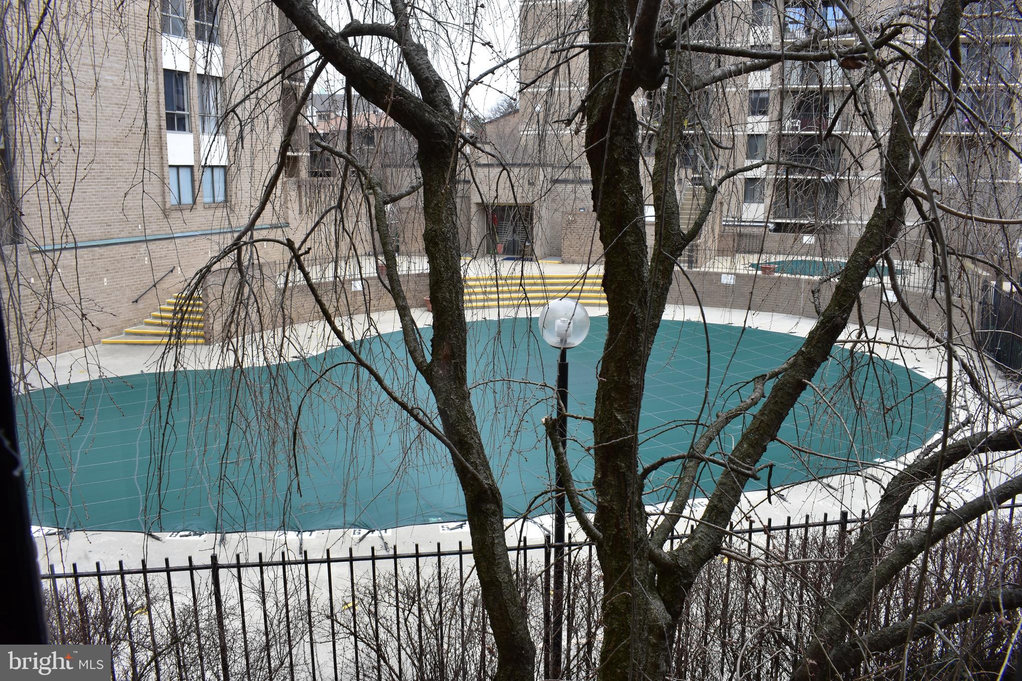 AMERICANA CENTRE - Residential Lease