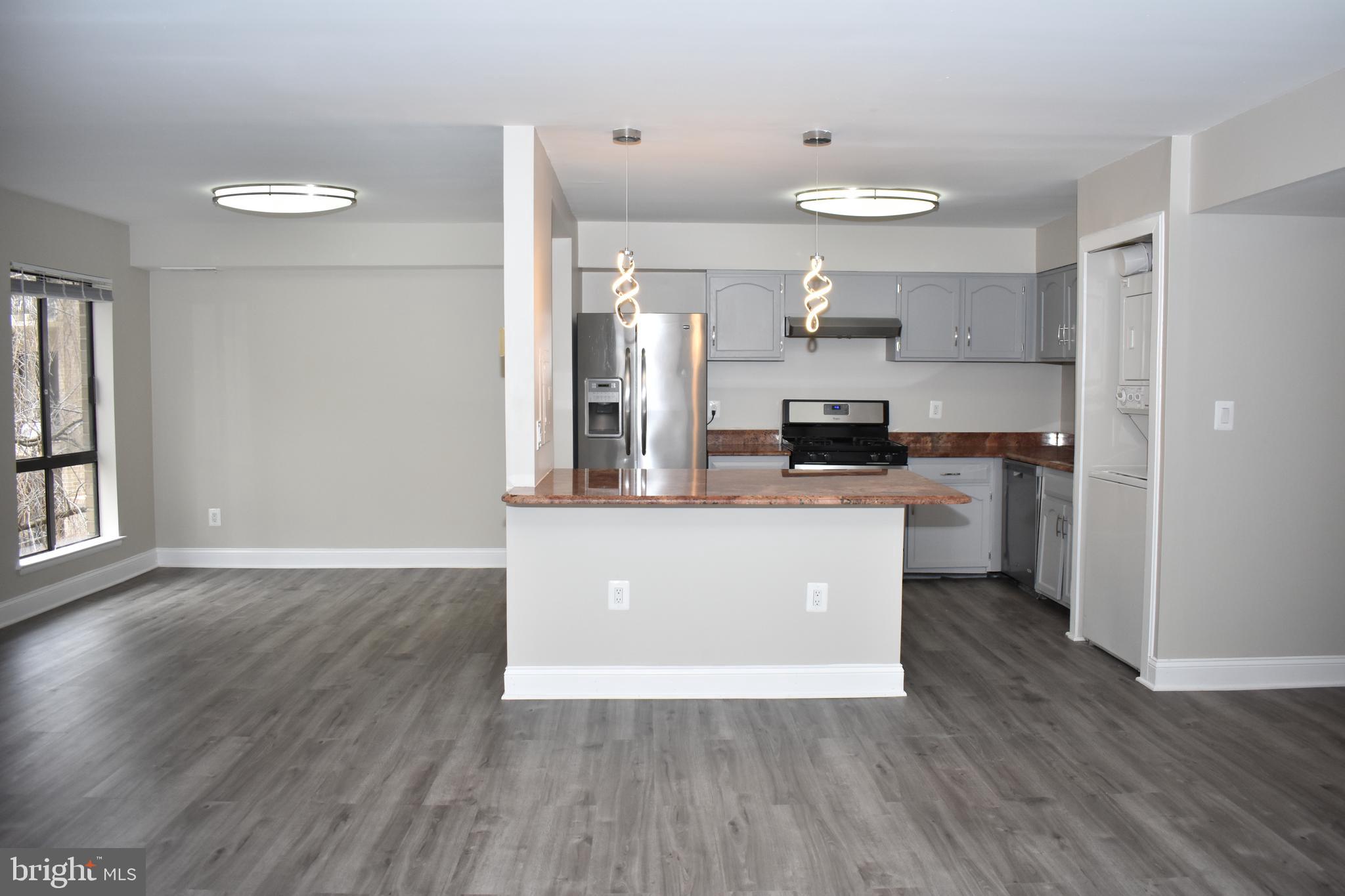 AMERICANA CENTRE - Residential Lease