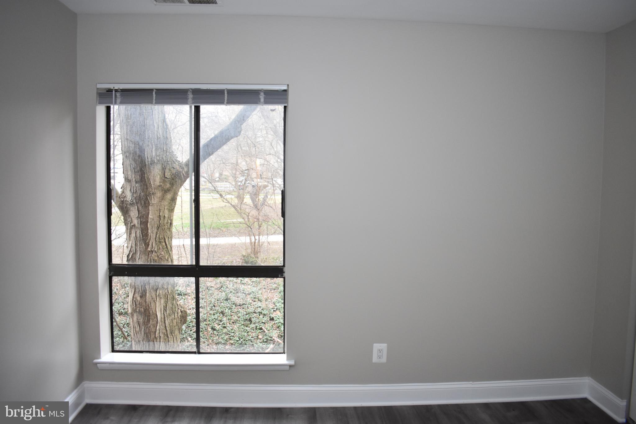 AMERICANA CENTRE - Residential Lease