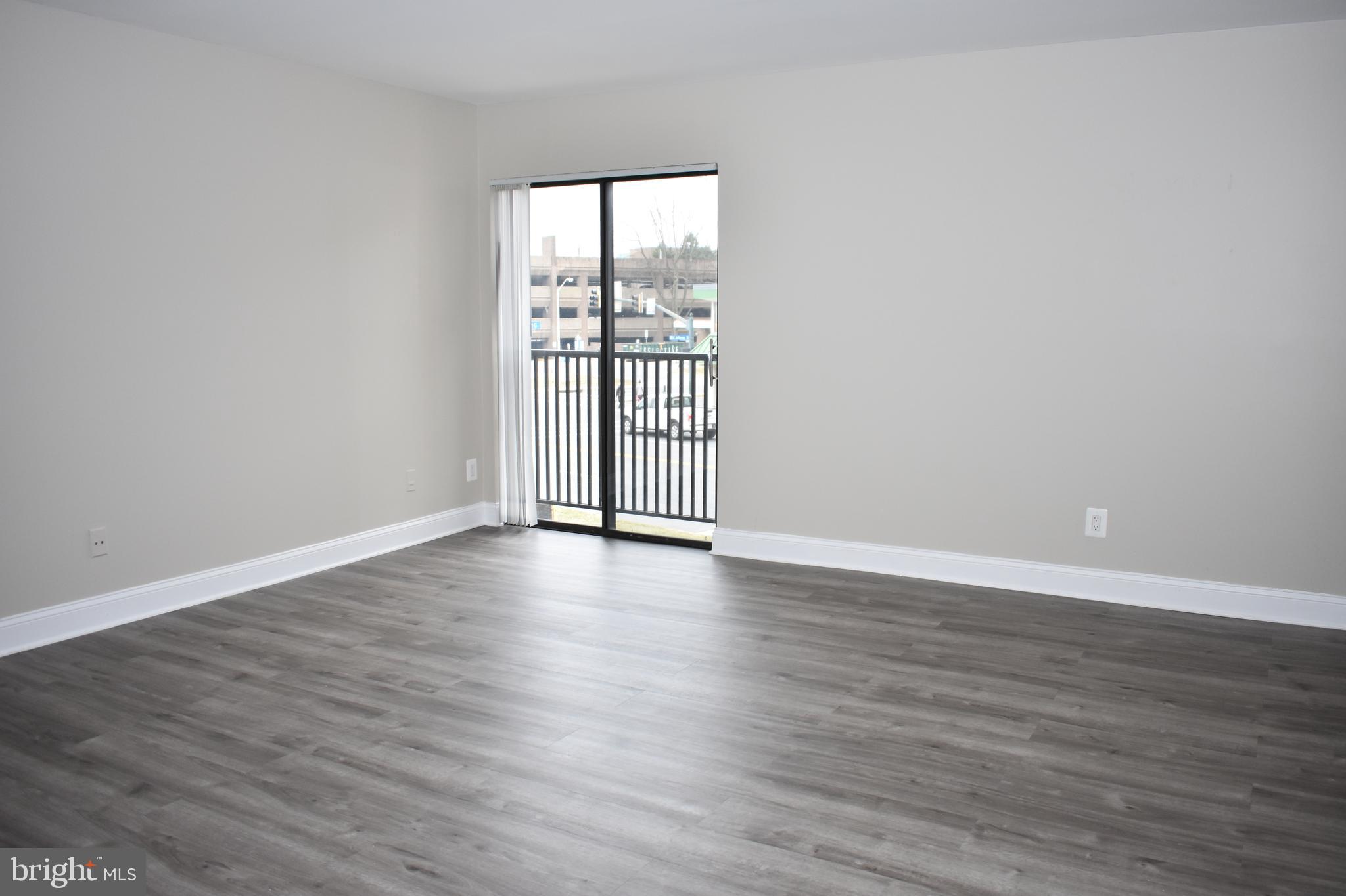 AMERICANA CENTRE - Residential Lease