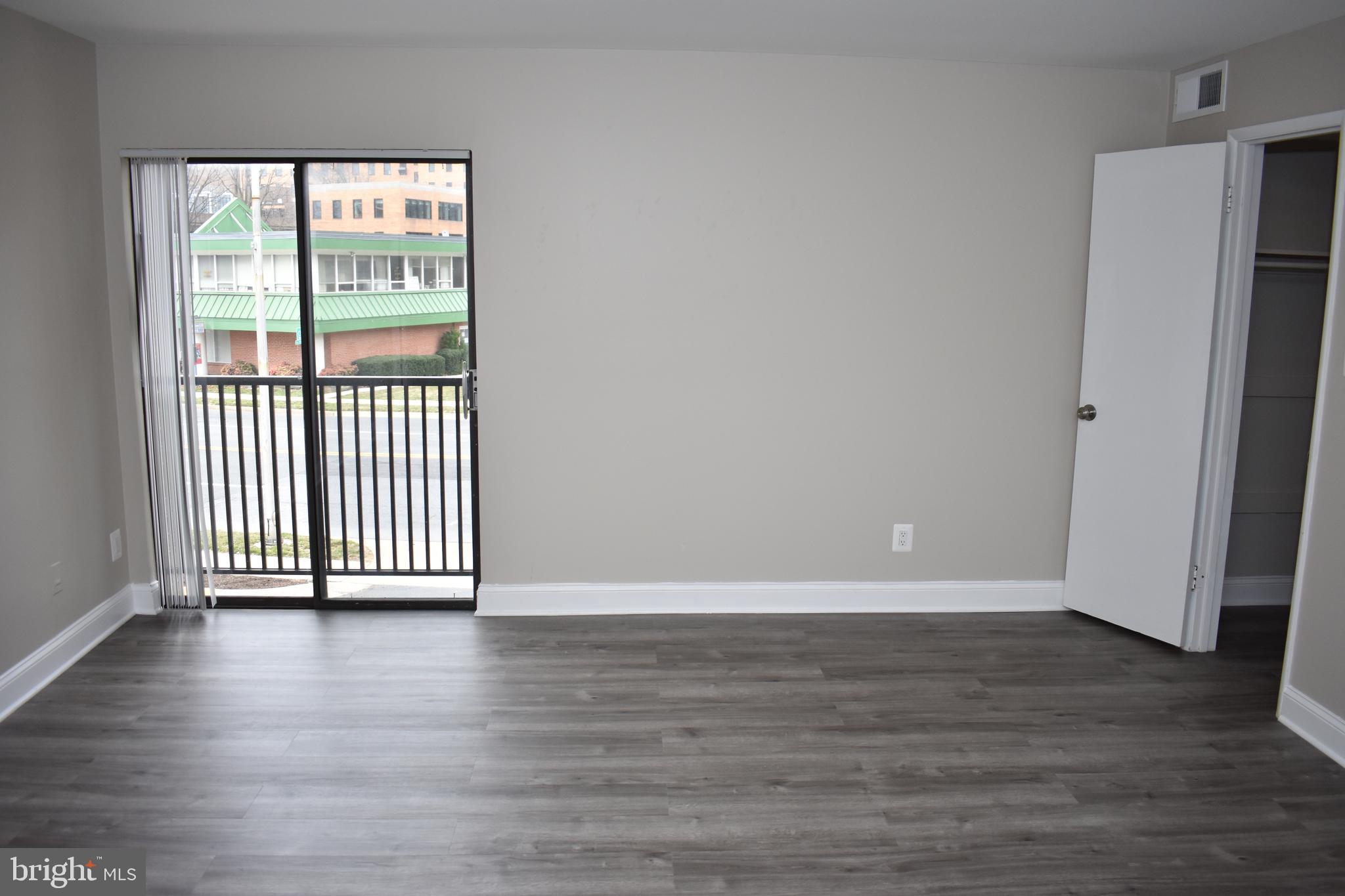 AMERICANA CENTRE - Residential Lease