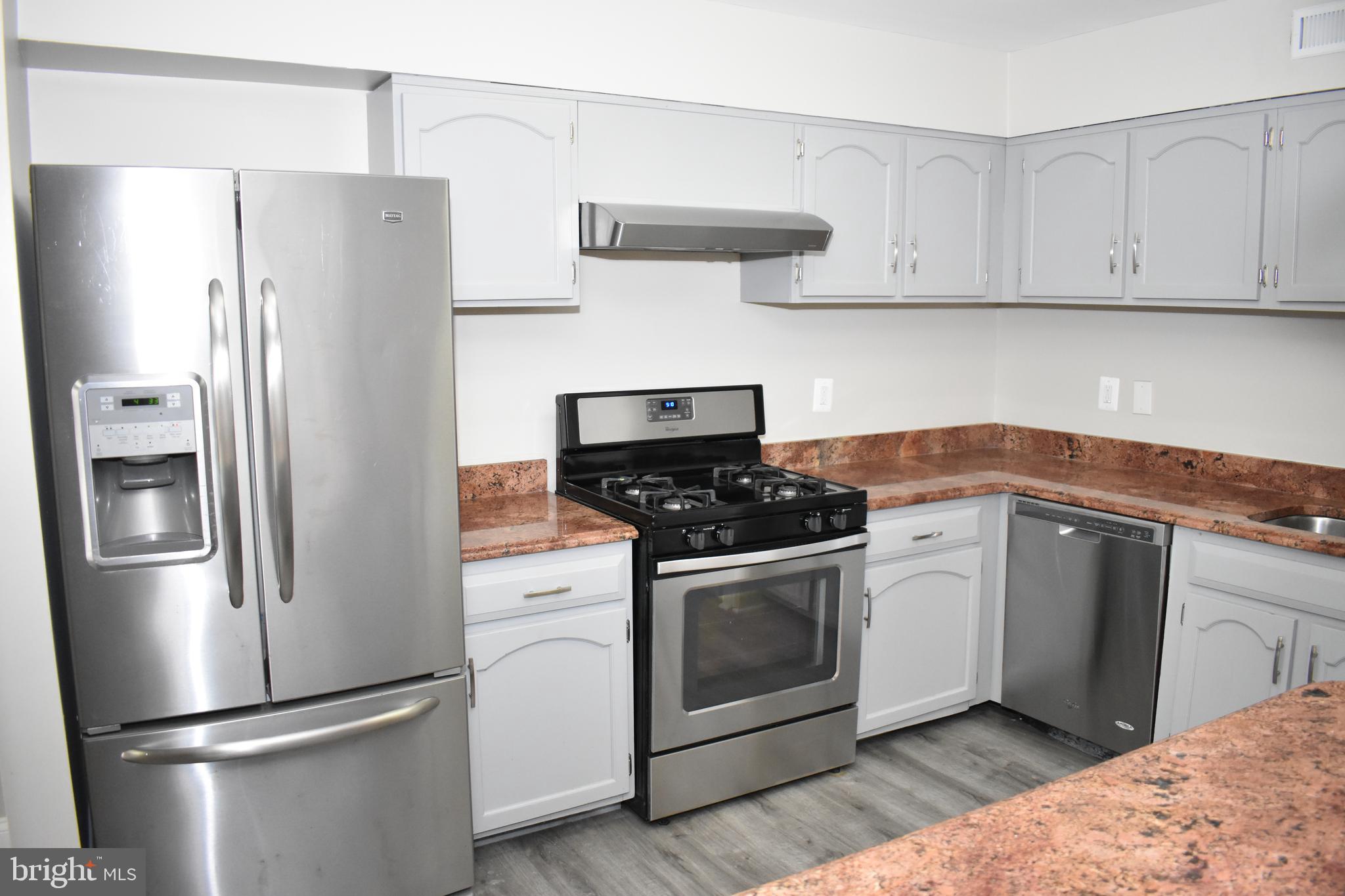 AMERICANA CENTRE - Residential Lease