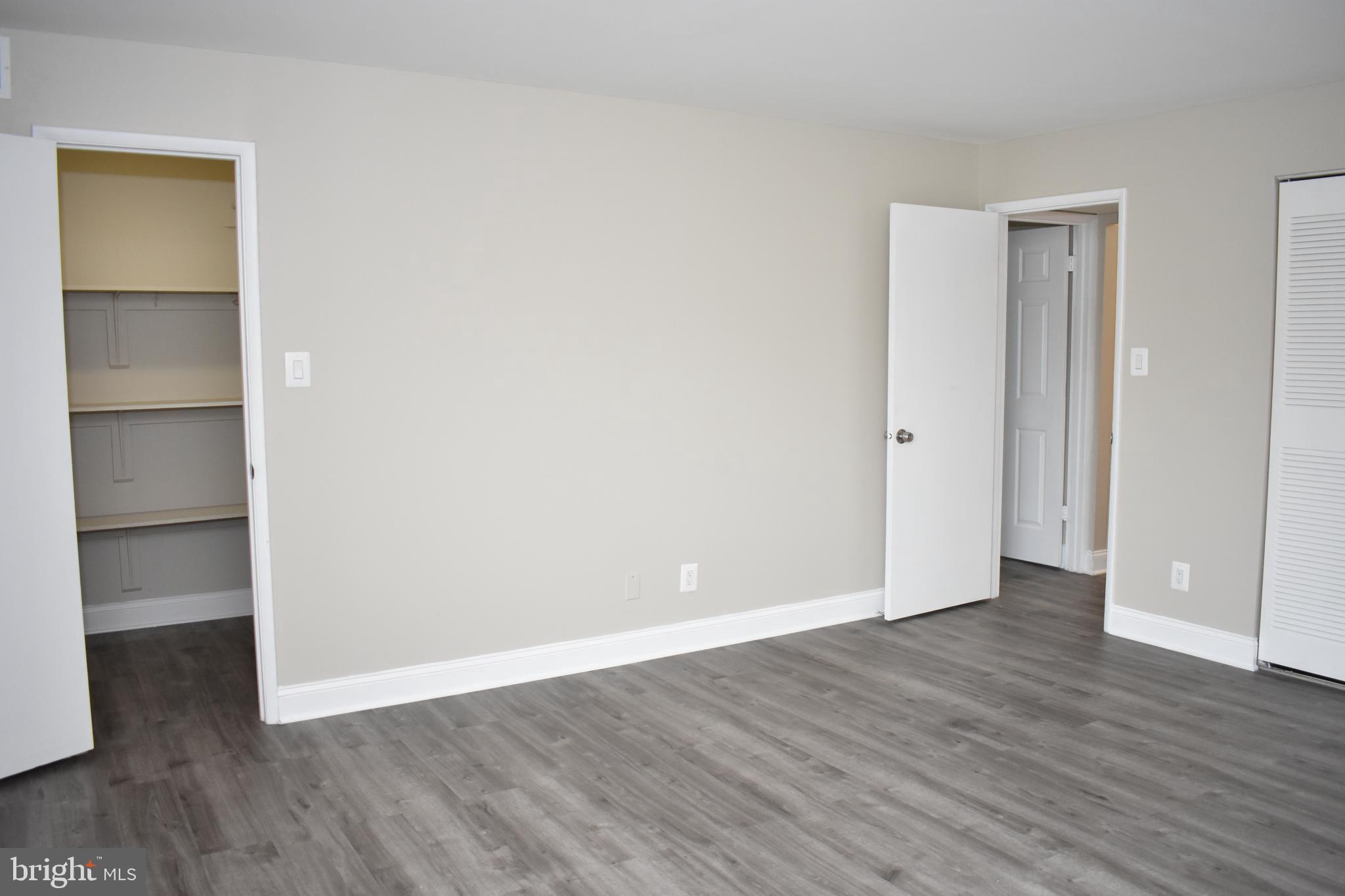 AMERICANA CENTRE - Residential Lease