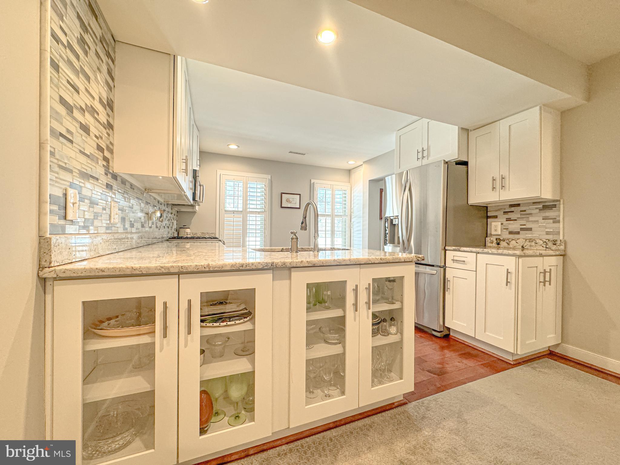 KENMORE TOWNHOME - Residential