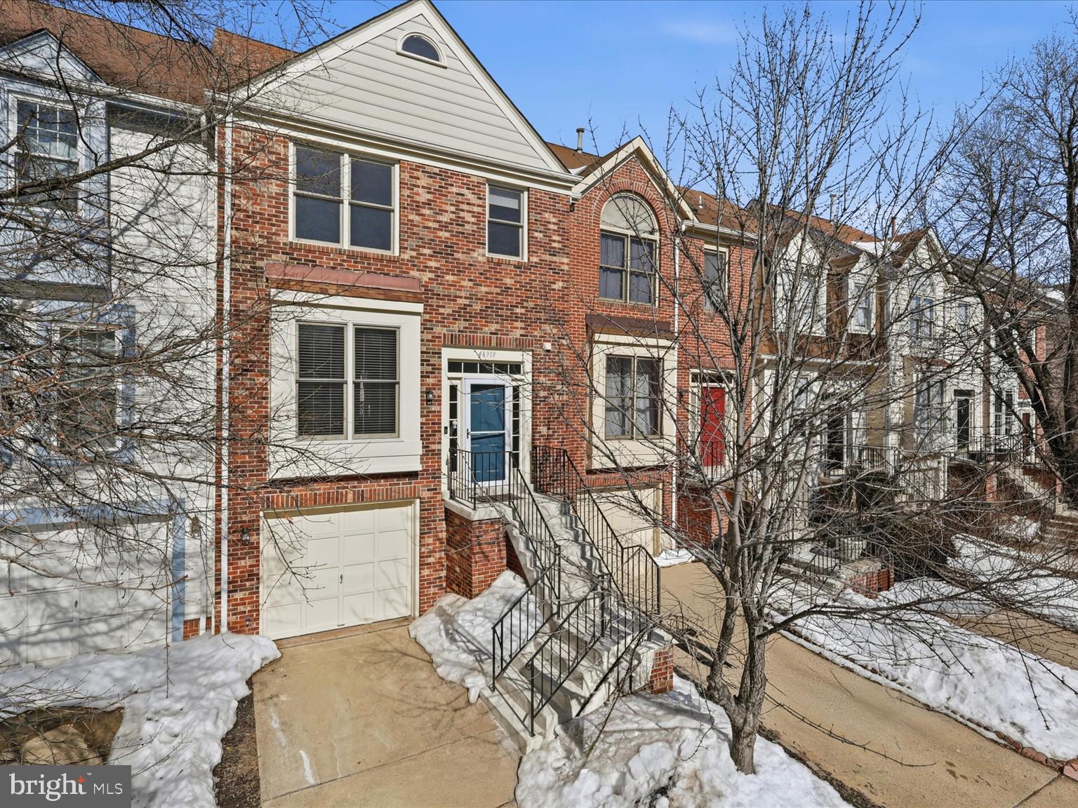 FOX CREEK - Residential