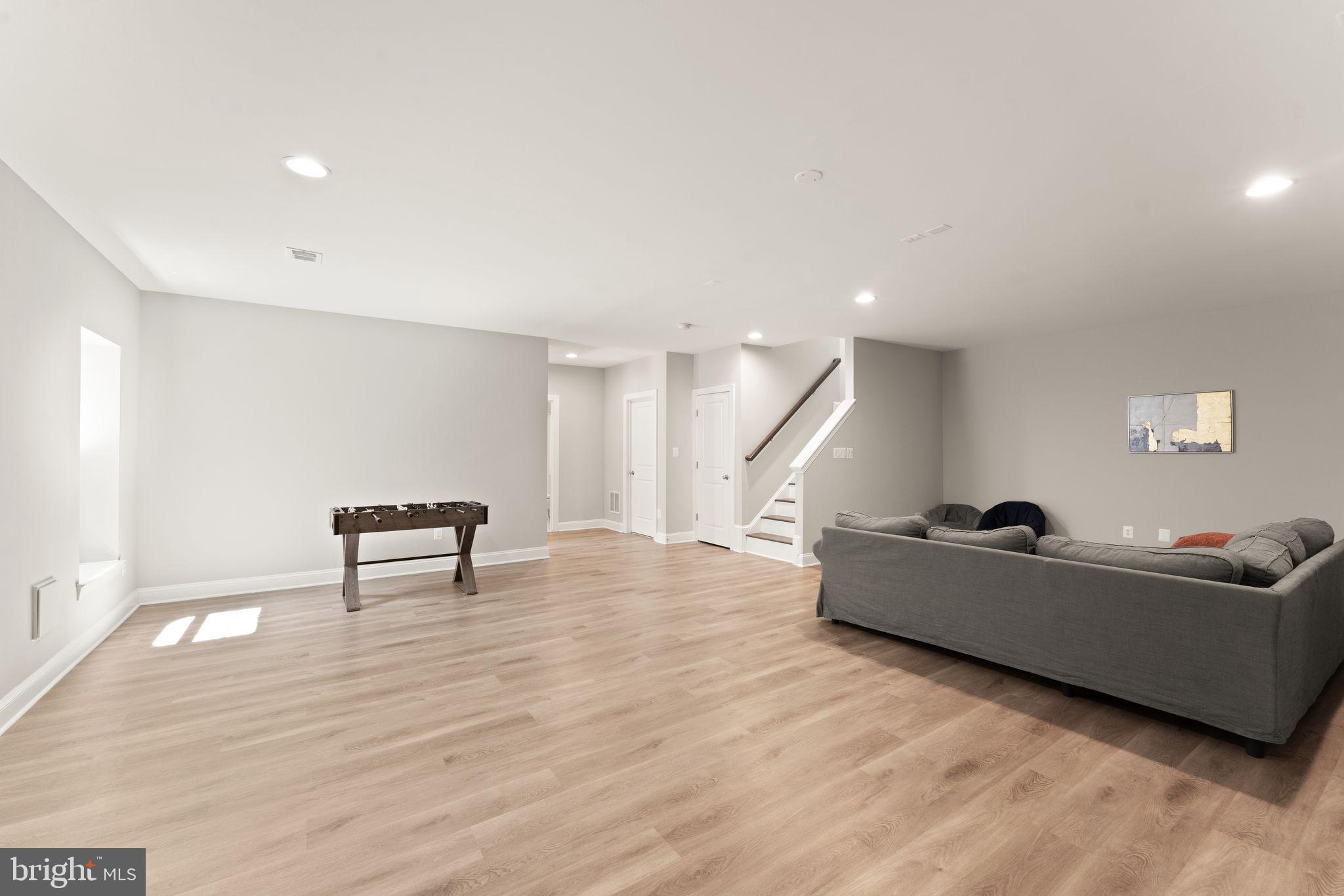 BRAMBLETON - Residential