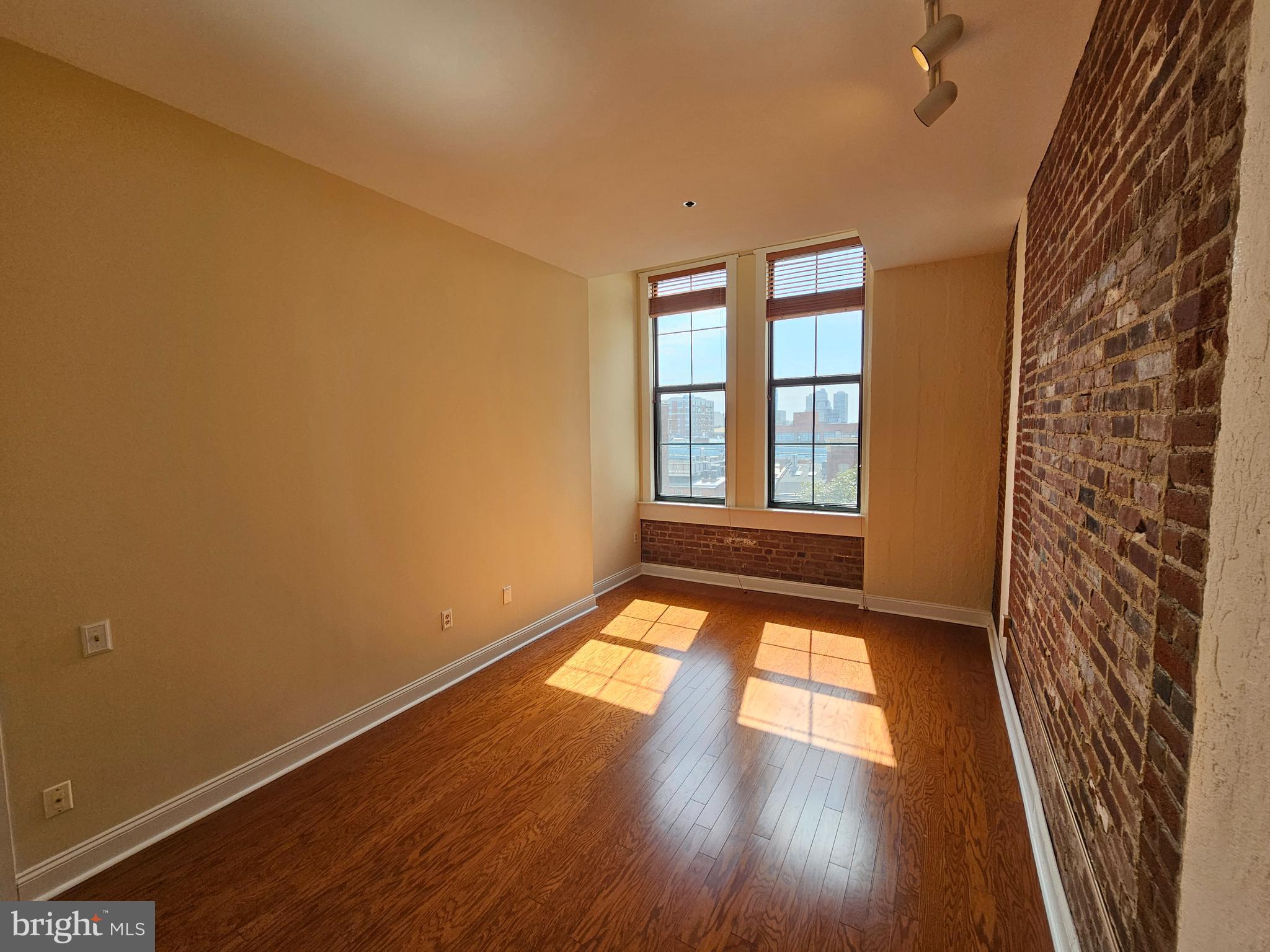 BRIDGEVIEW PLACE - Residential Lease