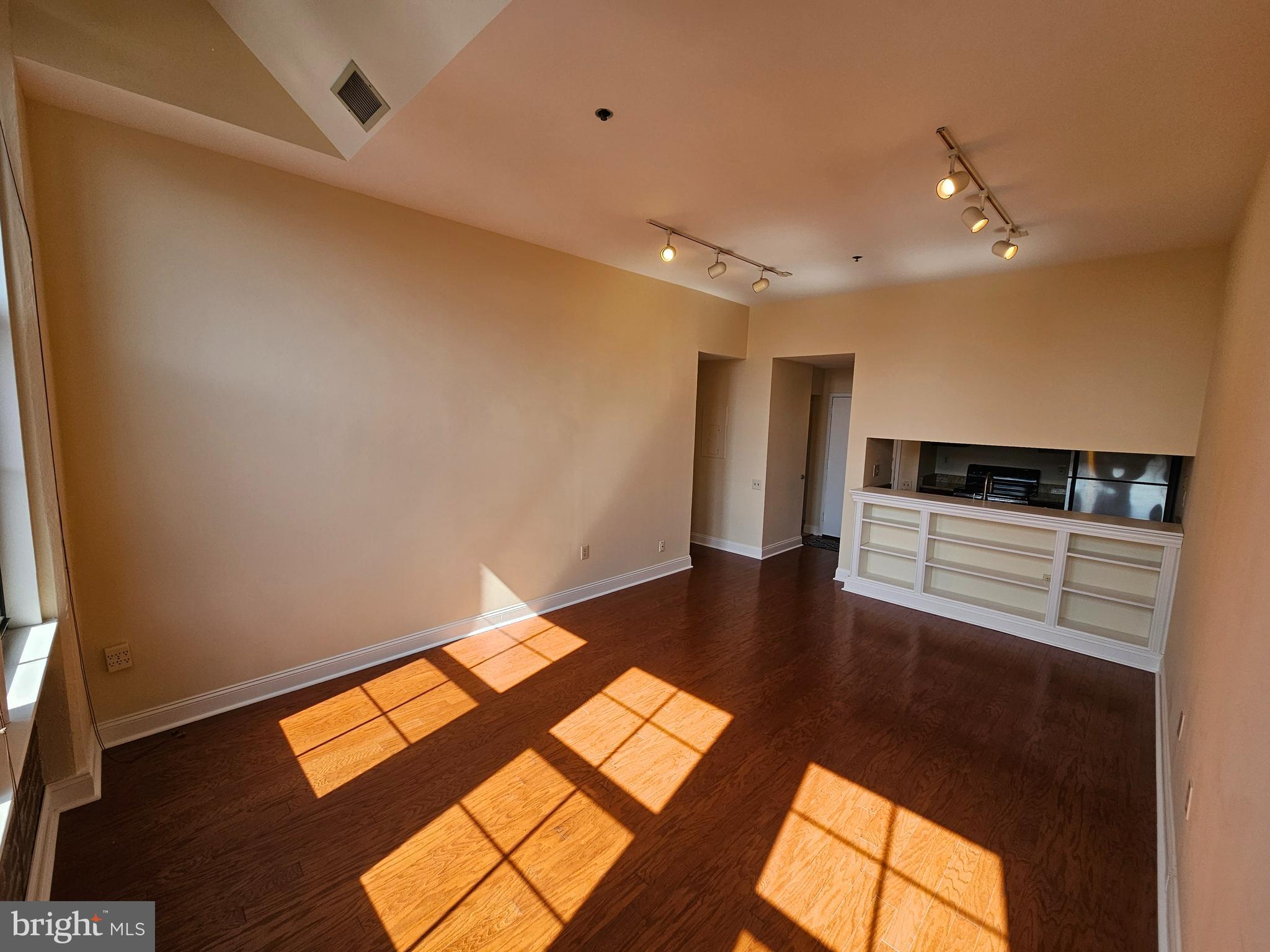 BRIDGEVIEW PLACE - Residential Lease