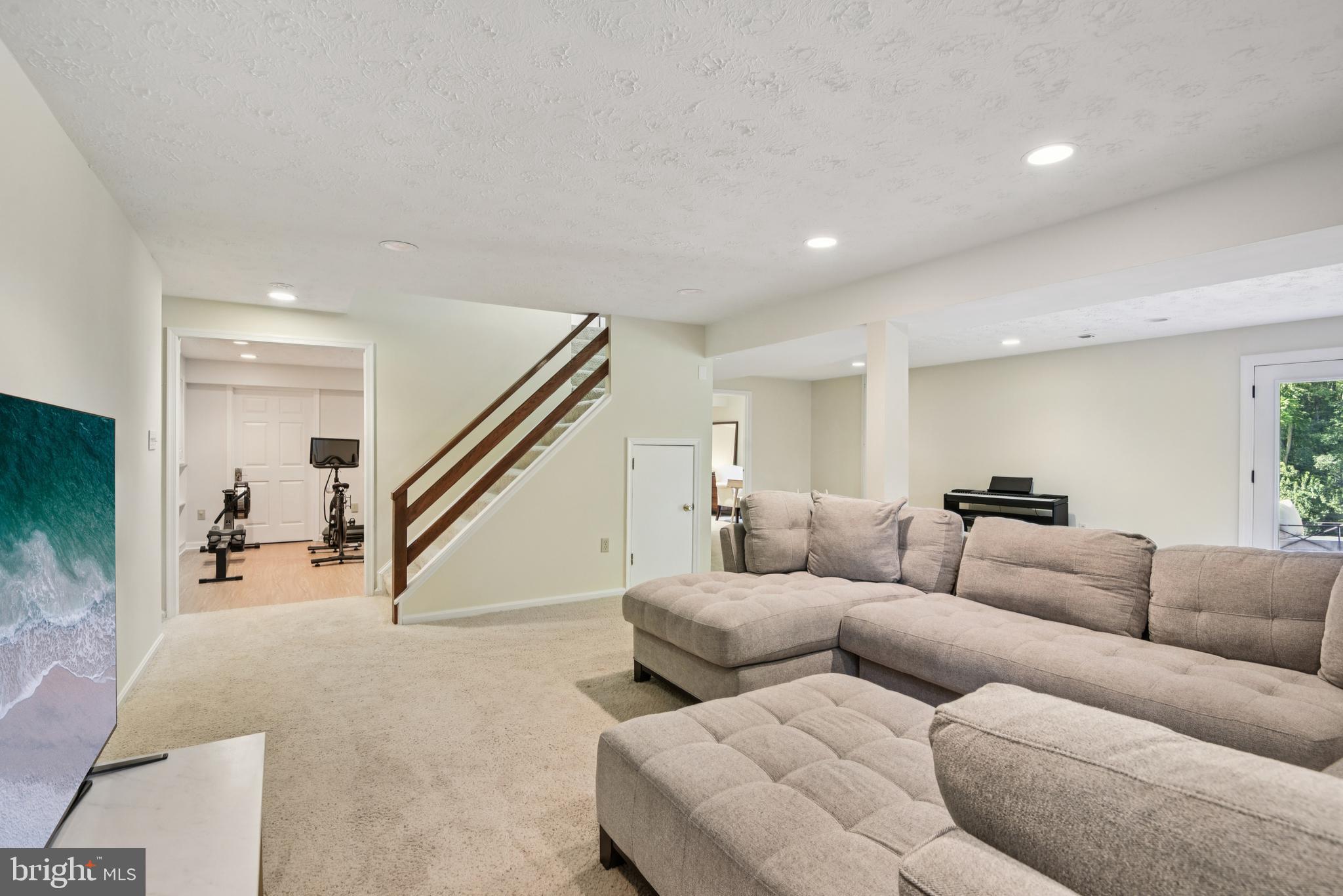 HUNTER MILL FOREST - Residential