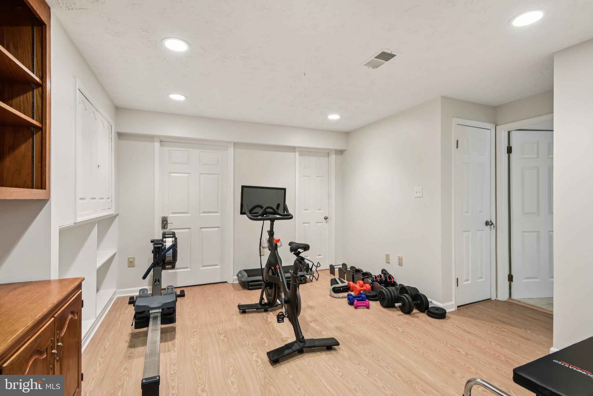 HUNTER MILL FOREST - Residential