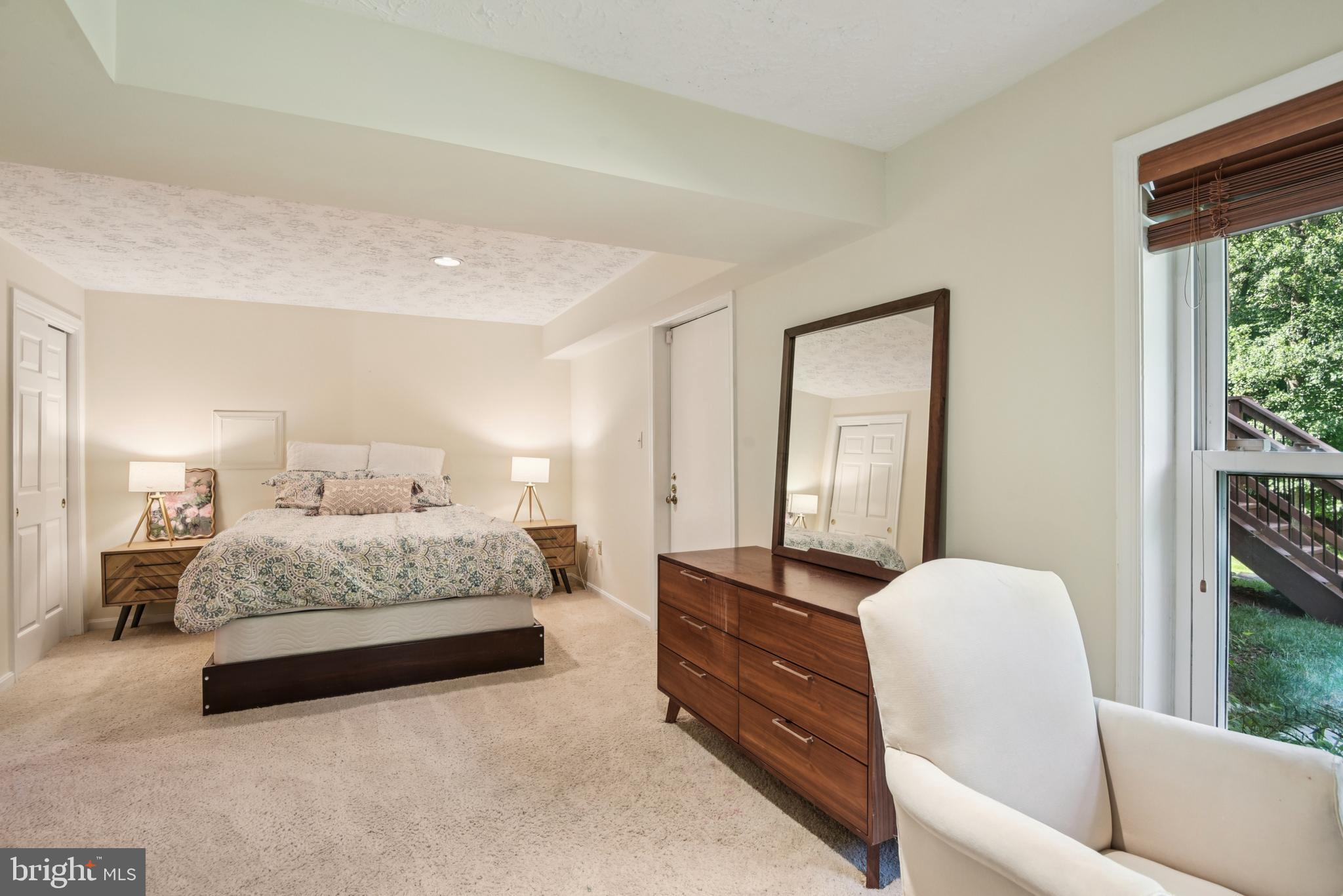 HUNTER MILL FOREST - Residential