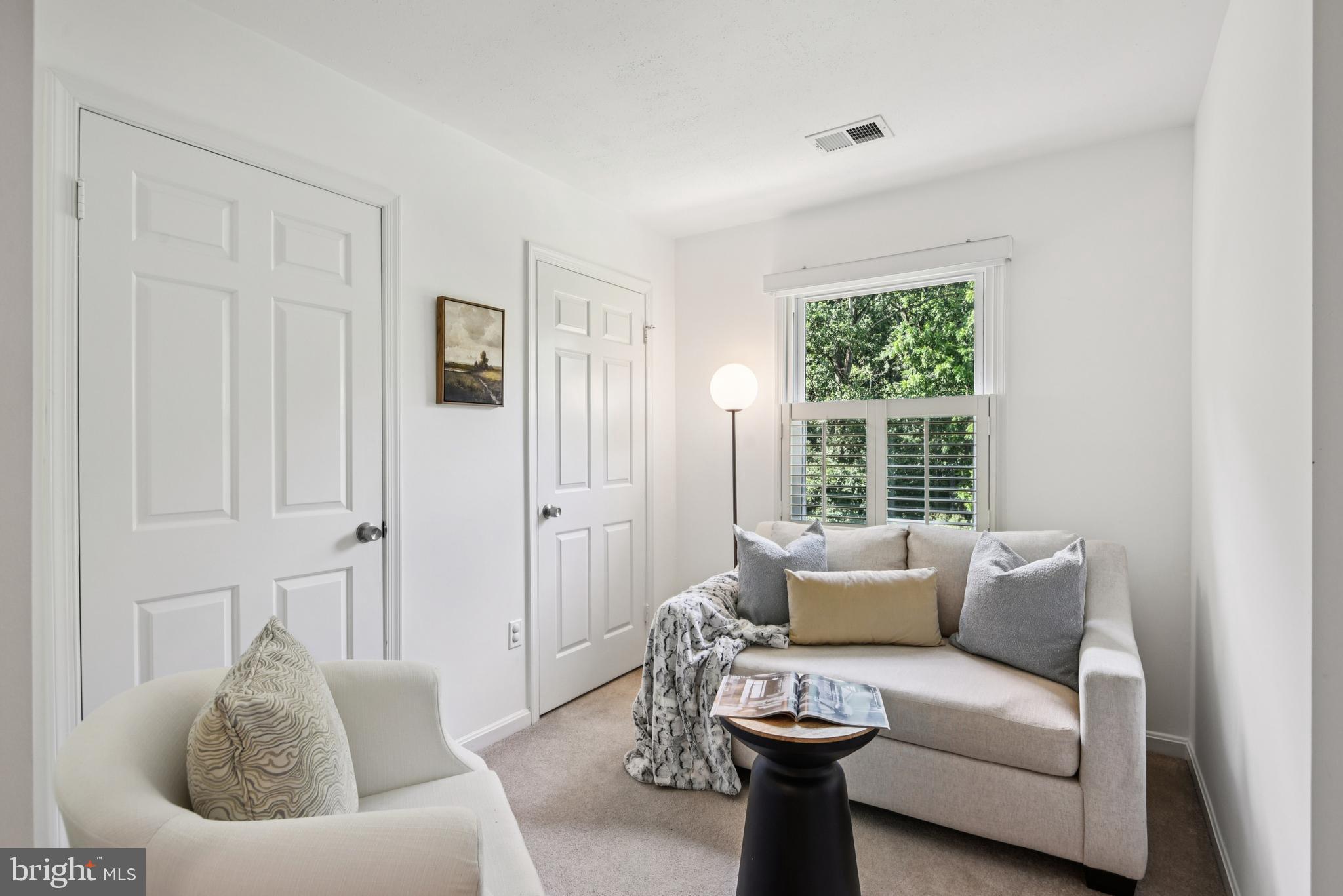 HUNTER MILL FOREST - Residential