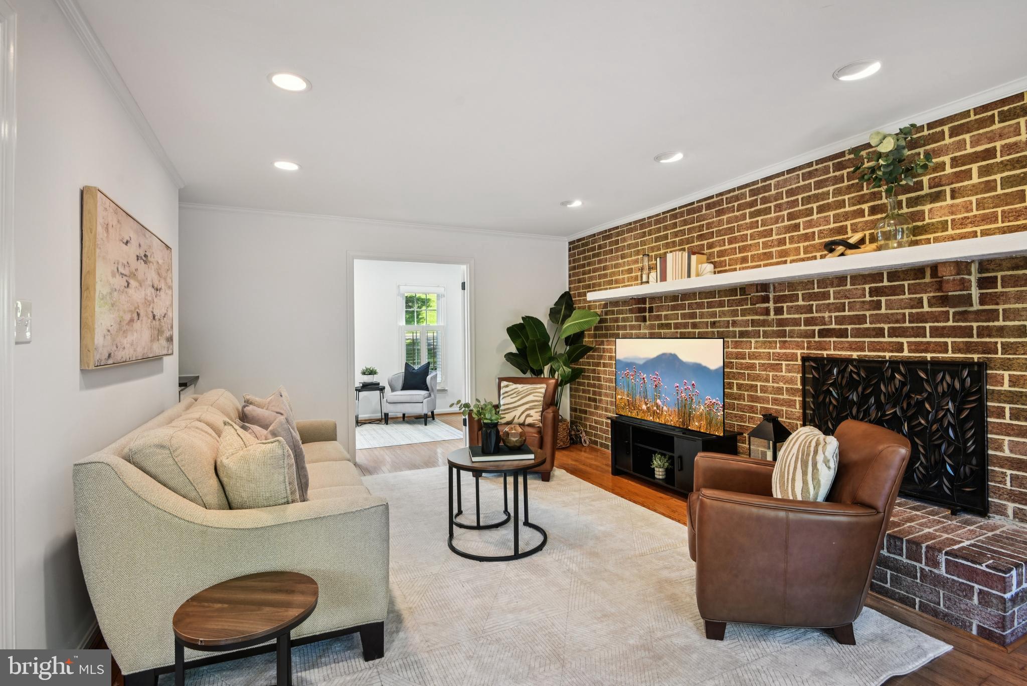 HUNTER MILL FOREST - Residential