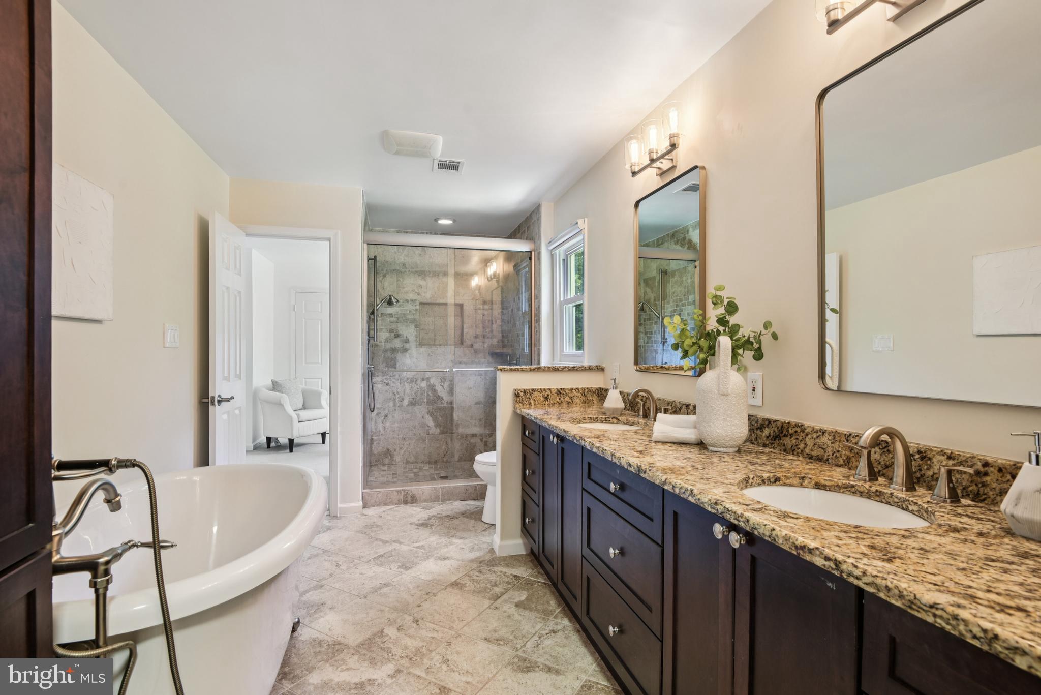 HUNTER MILL FOREST - Residential