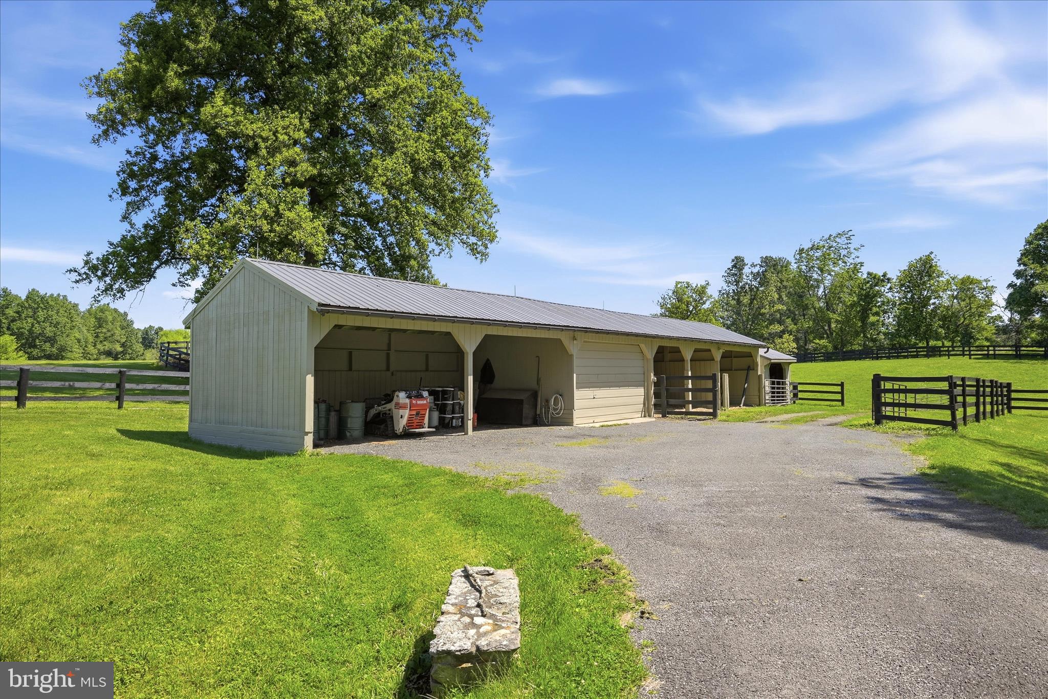 ATOKA CHASE - Residential