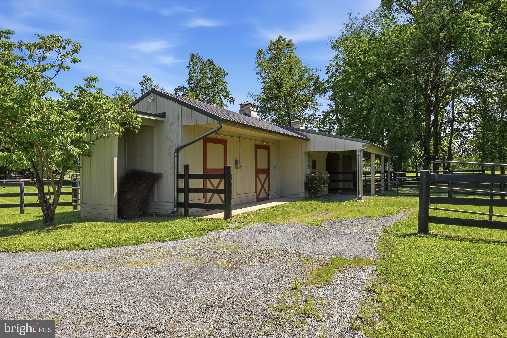 ATOKA CHASE - Residential